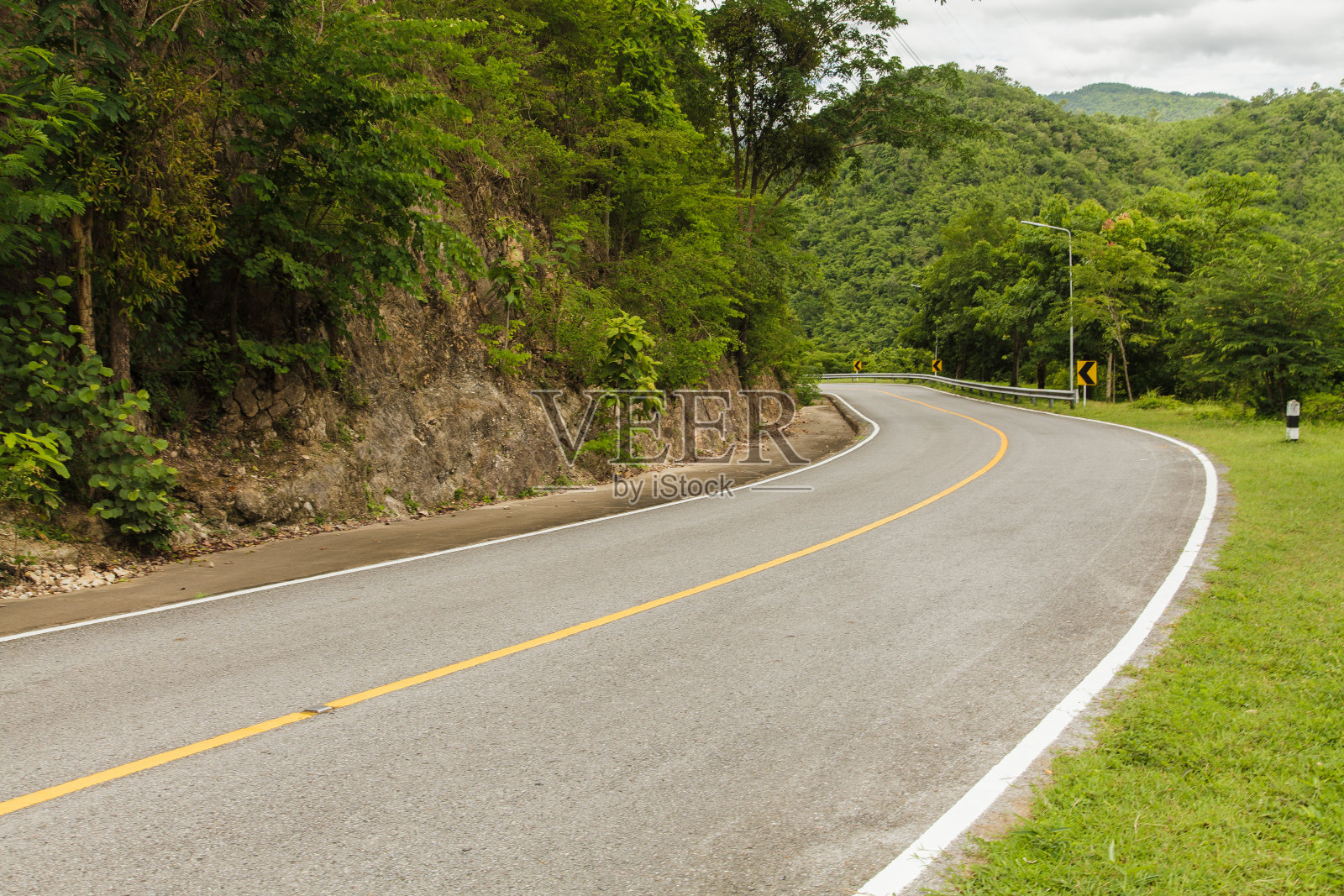 农村道路照片摄影图片