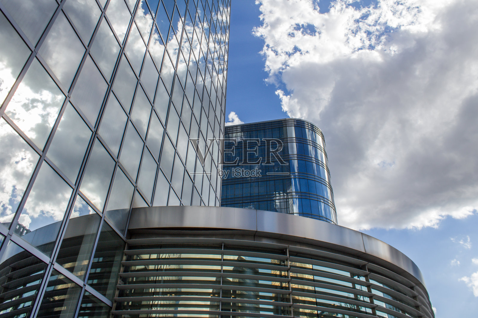 抽象的天空城市建筑照片摄影图片