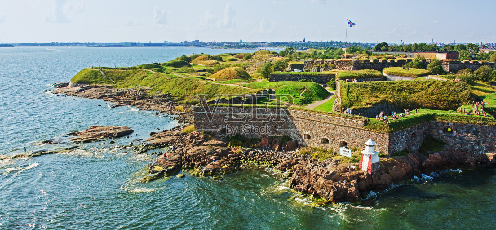 芬兰赫尔辛基附近的岛屿照片摄影图片