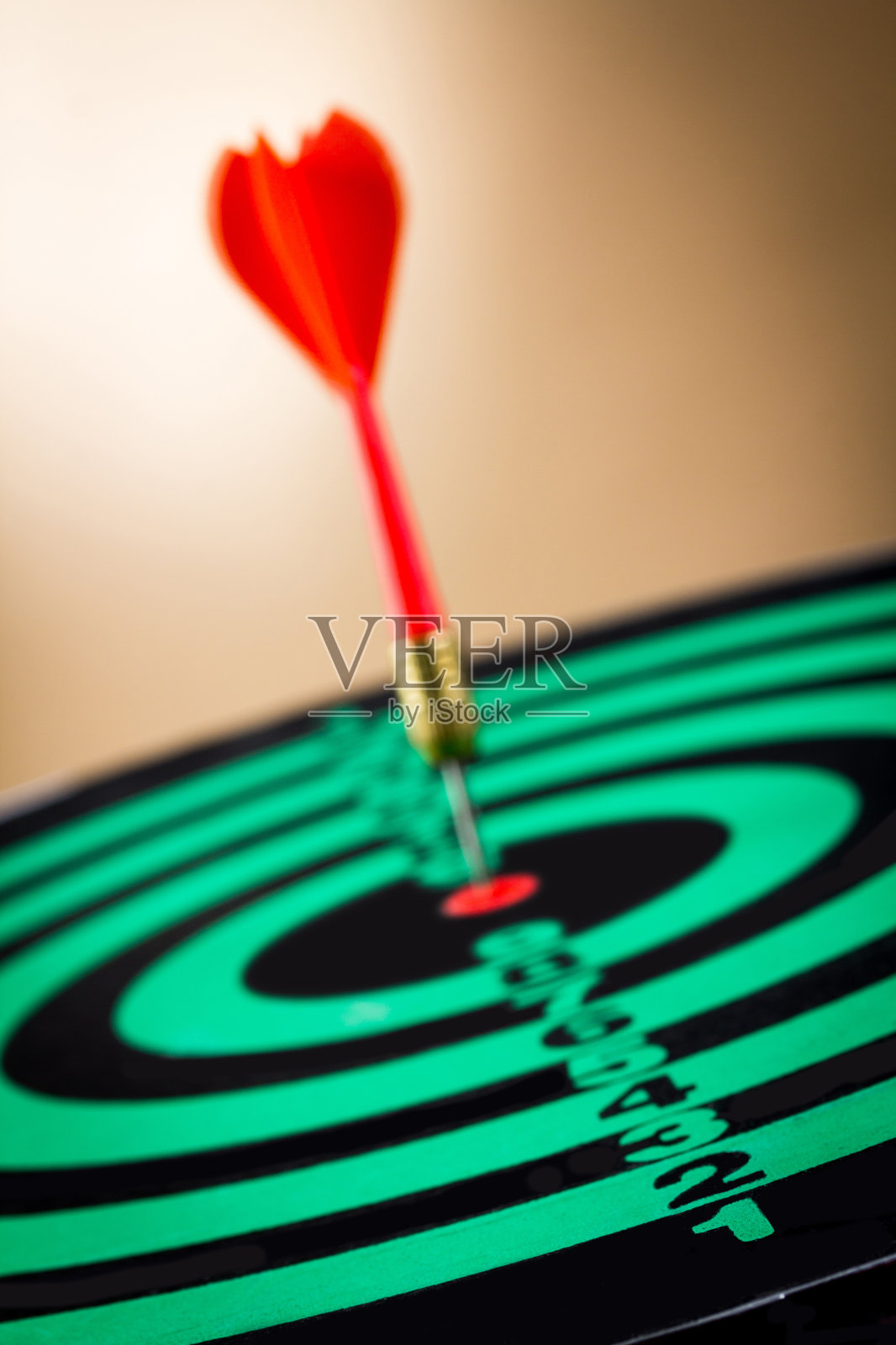 把箭射向目标照片摄影图片