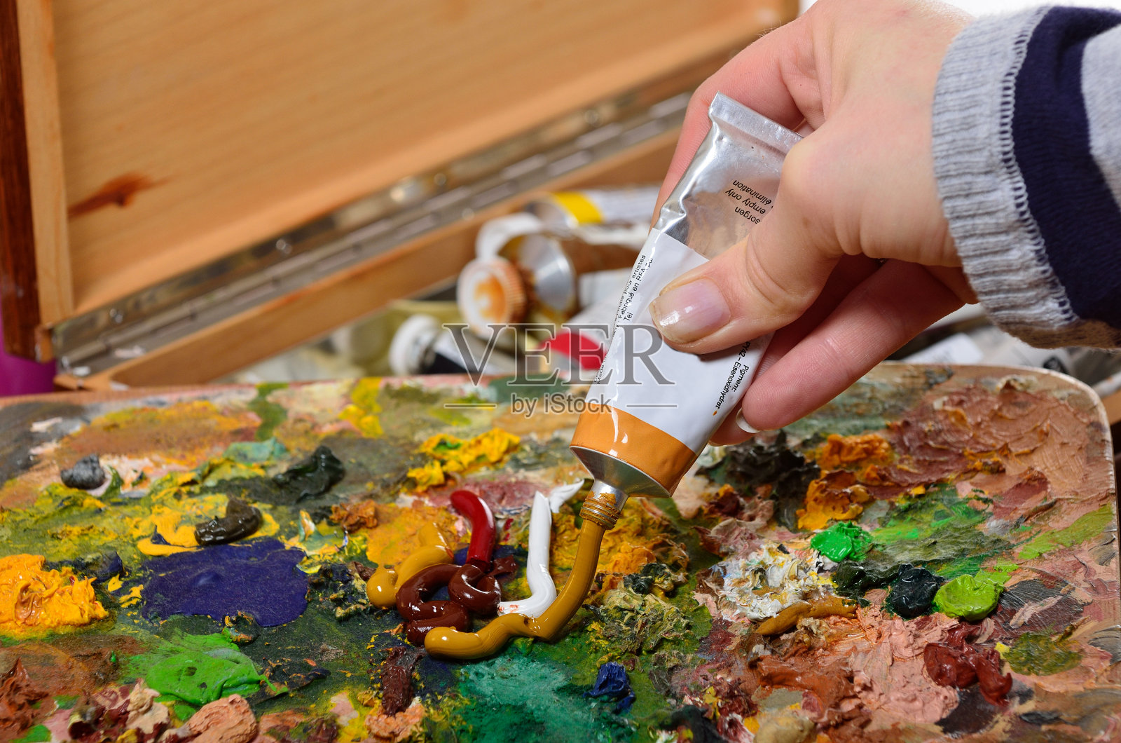 女人混合颜色照片摄影图片