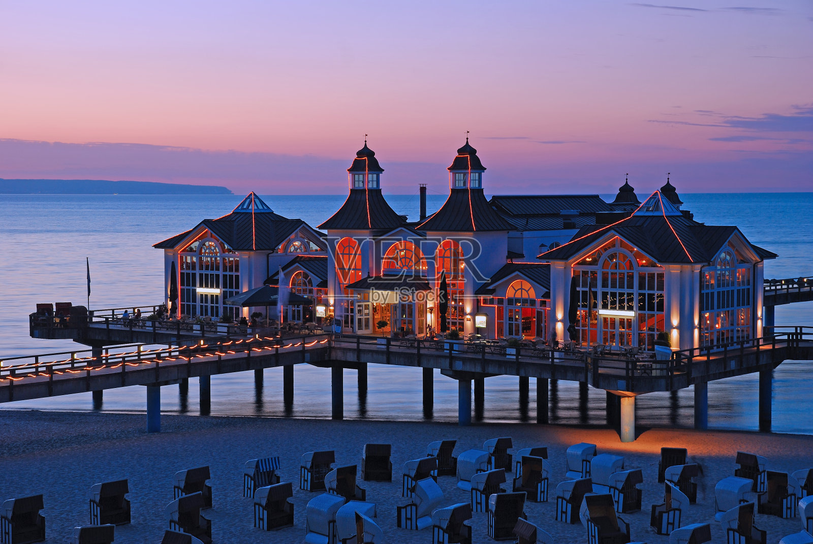 德国吕根岛的塞尔林码头照片摄影图片