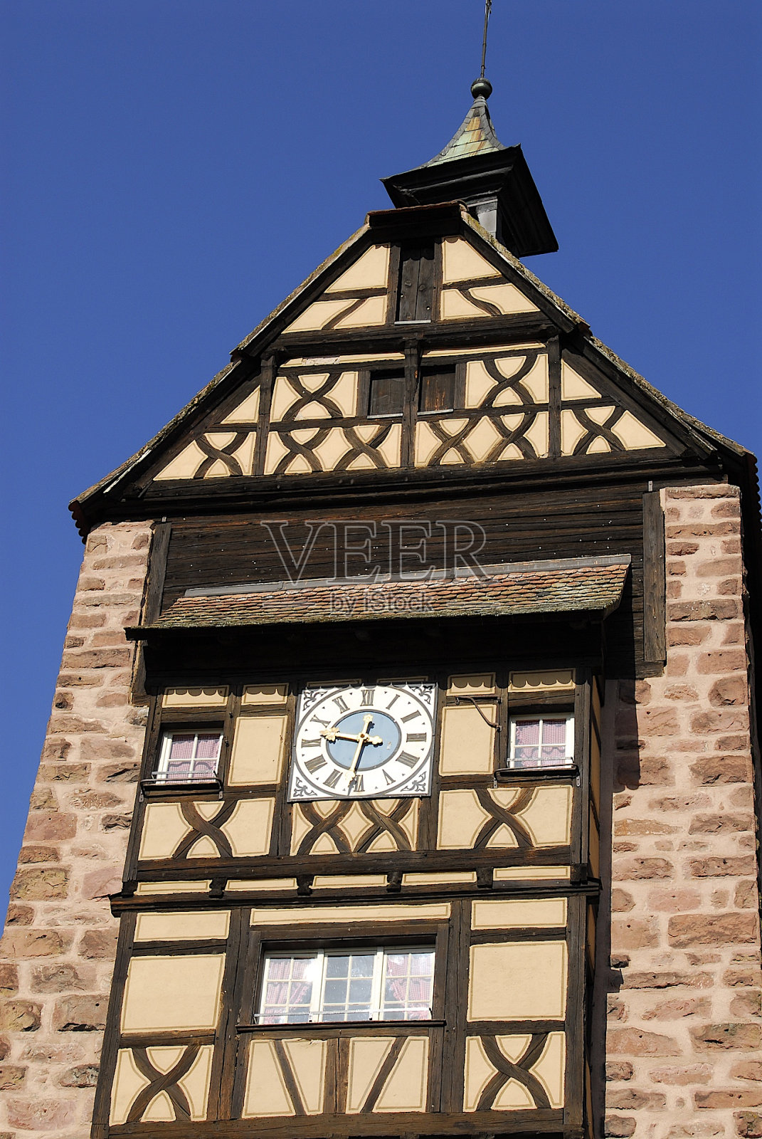 钟楼在阿尔萨斯照片摄影图片