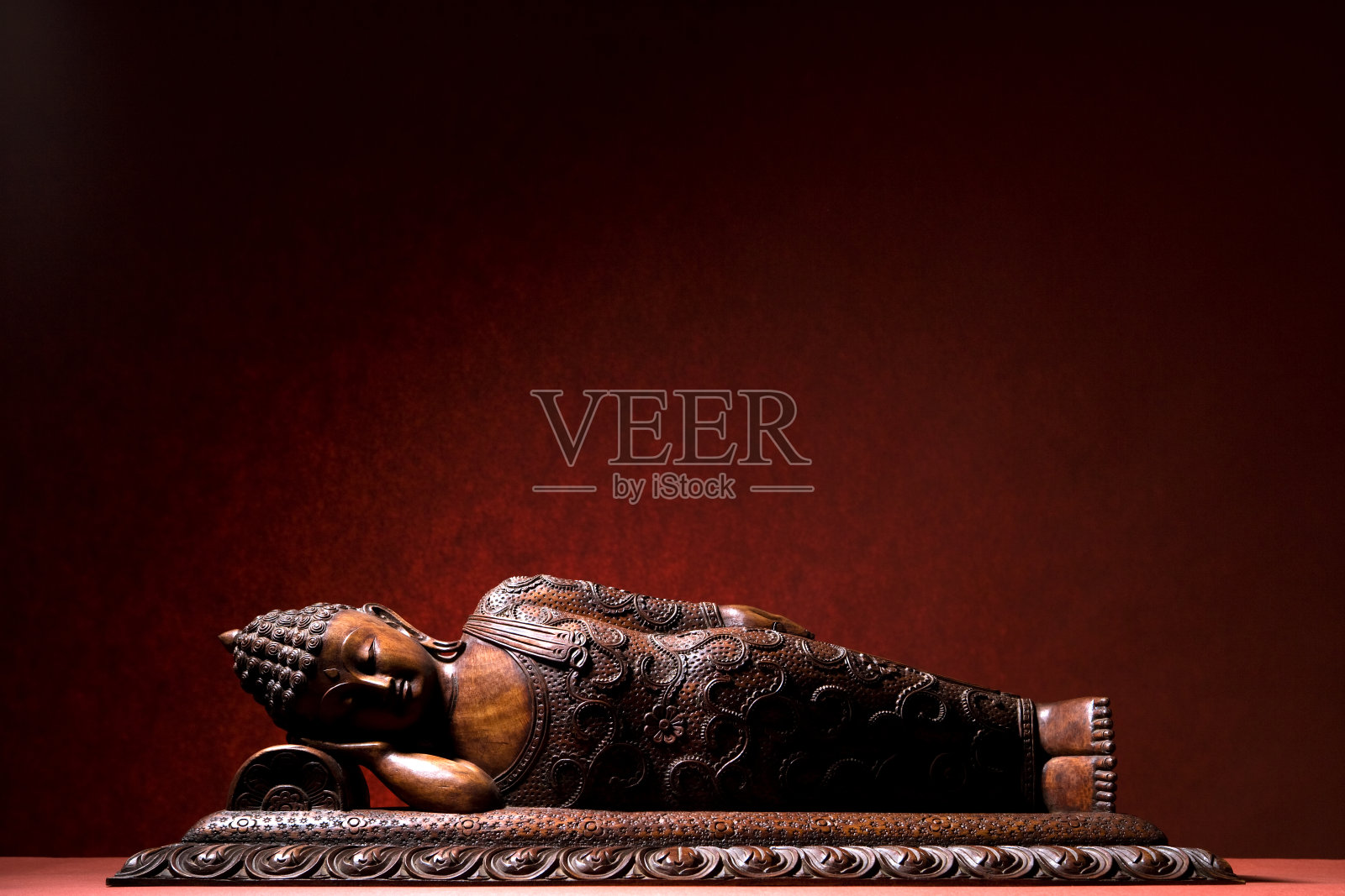 木制佛像照片摄影图片