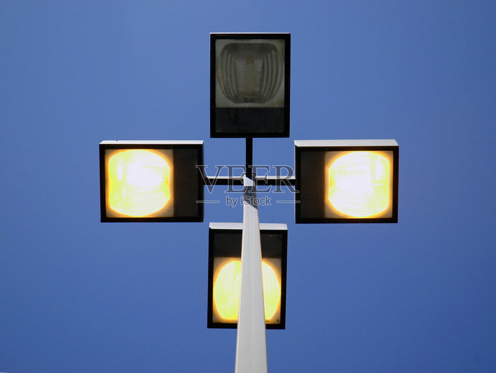 一天光照片摄影图片