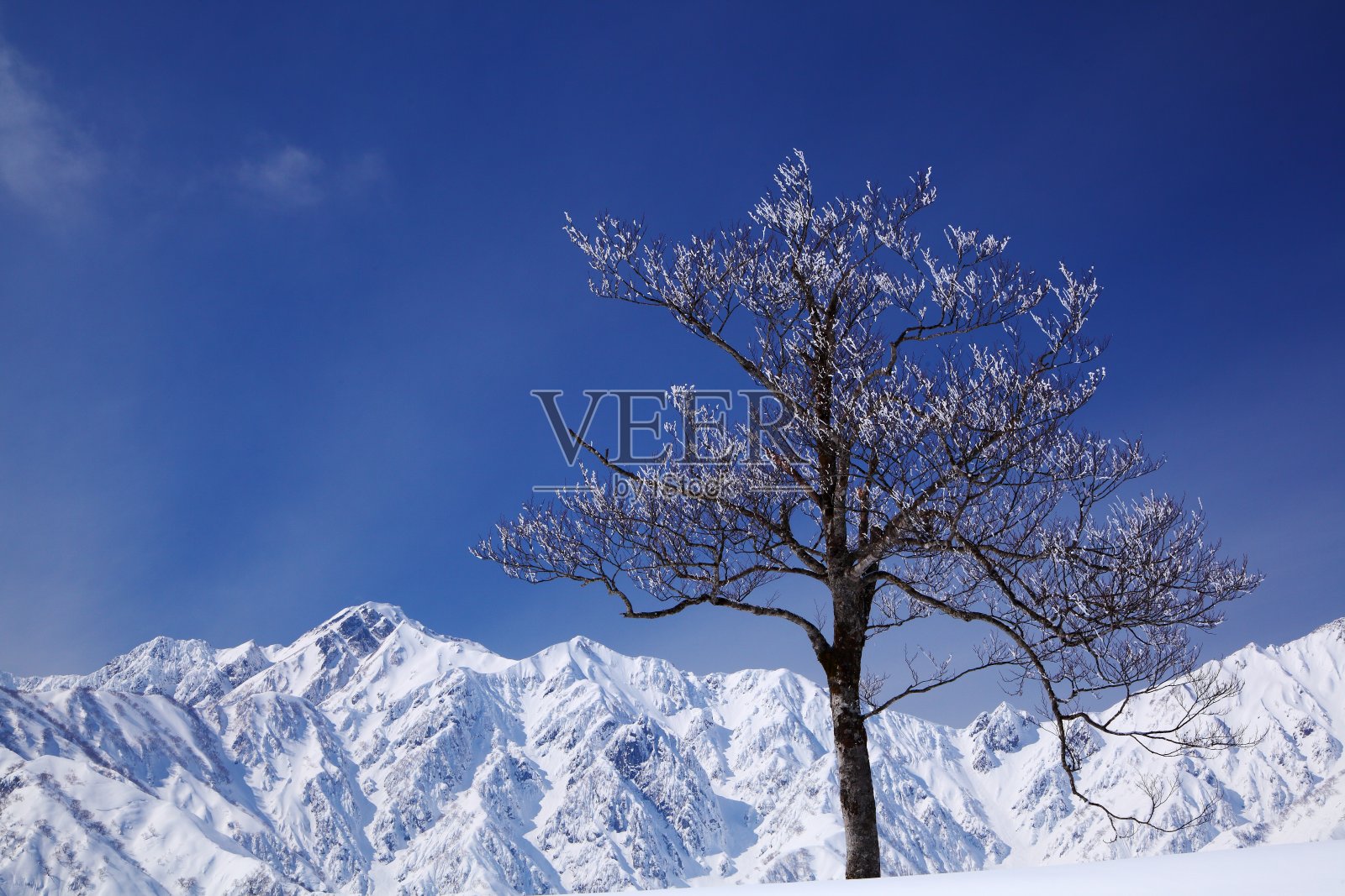 日本长野的Goryudake山照片摄影图片