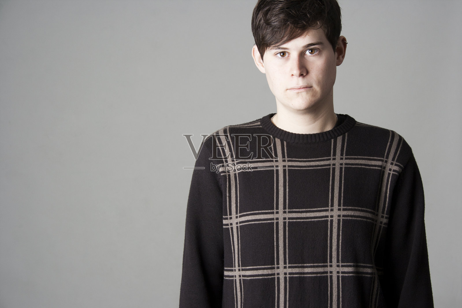 年轻人照片摄影图片