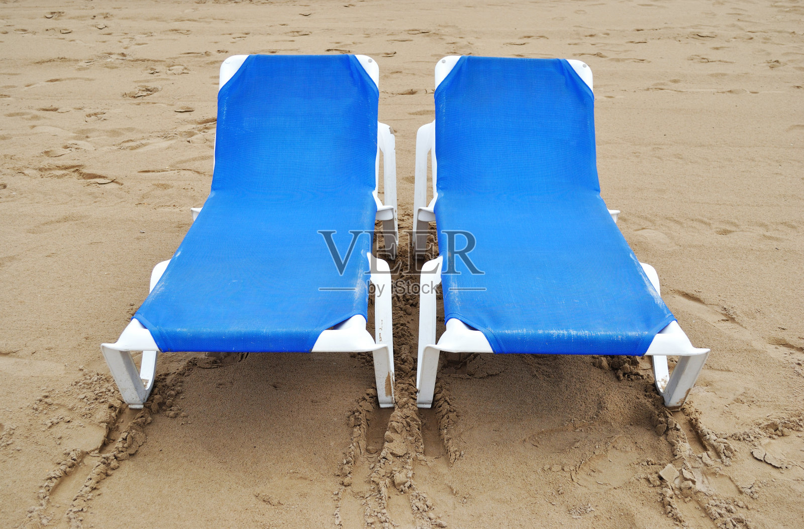 沙滩上的座位照片摄影图片