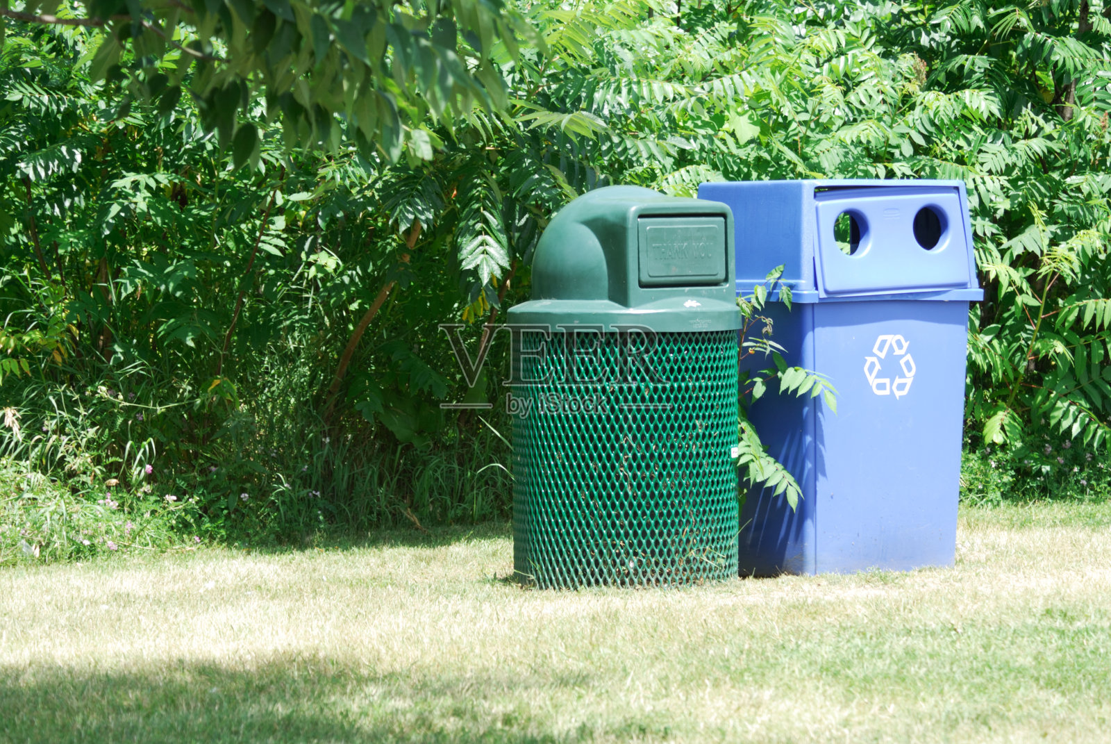 垃圾和回收照片摄影图片