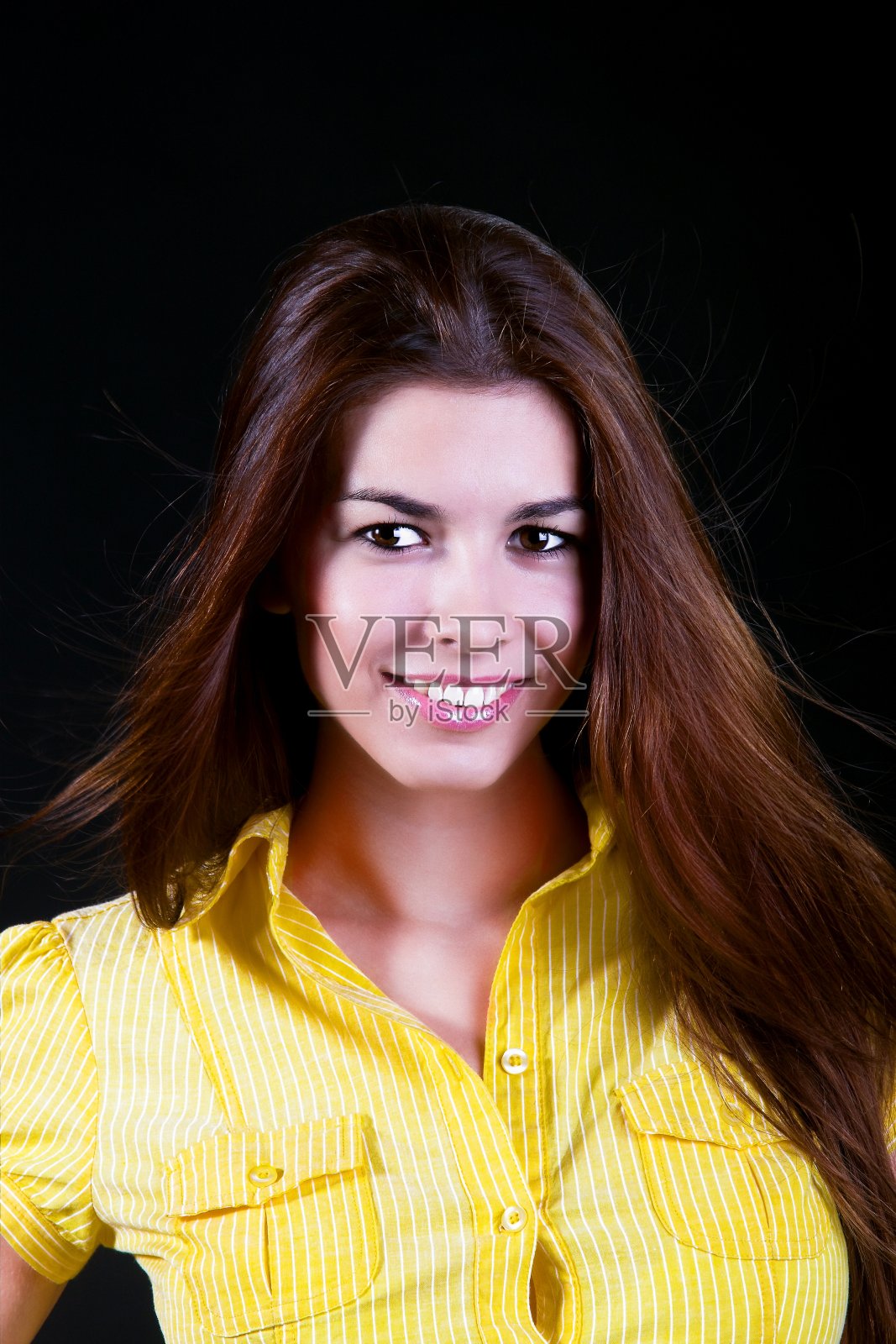 年轻漂亮的成年女孩照片摄影图片