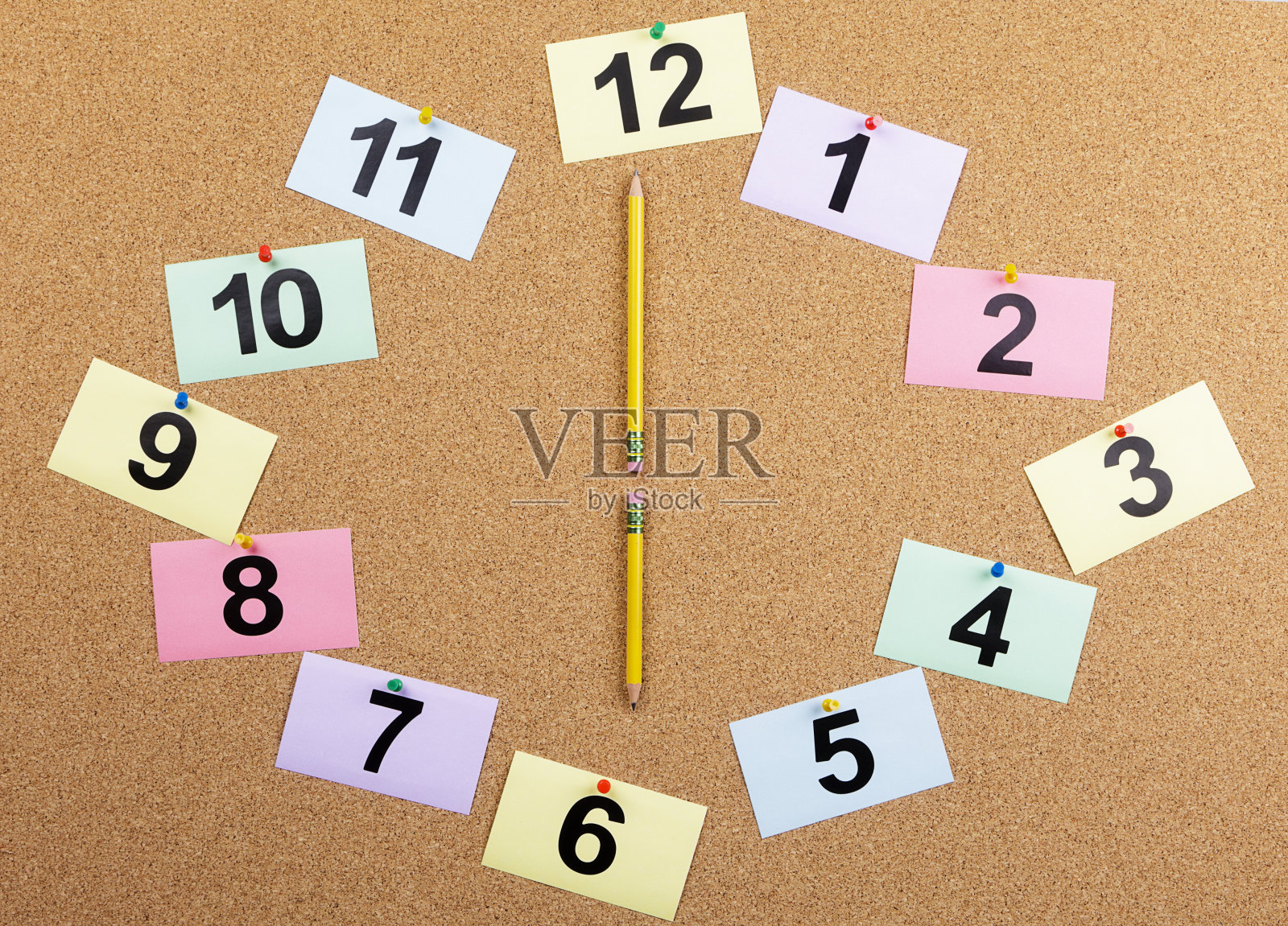 公告牌时钟显示6:00照片摄影图片