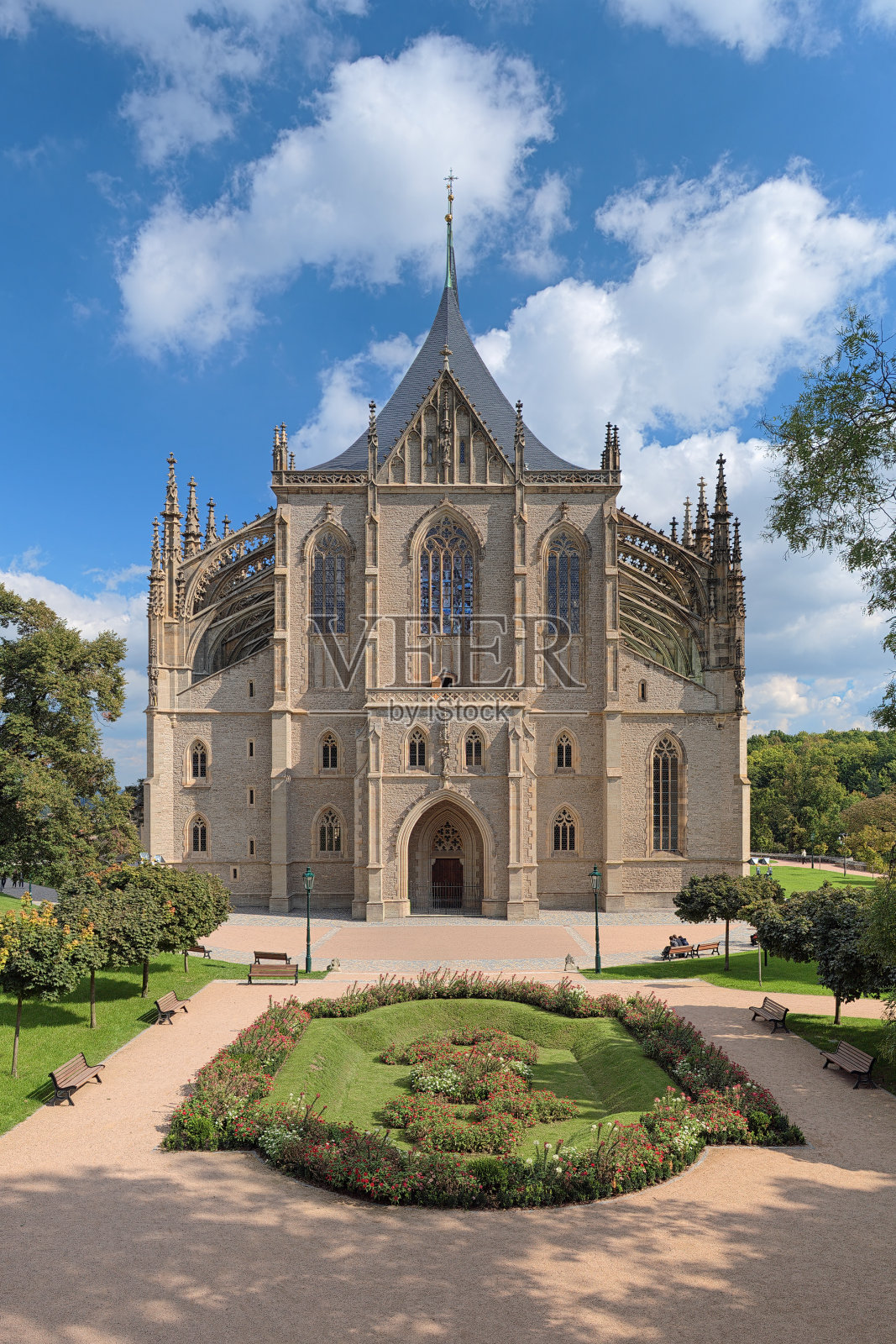 捷克共和国库特纳霍拉的圣芭芭拉教堂照片摄影图片