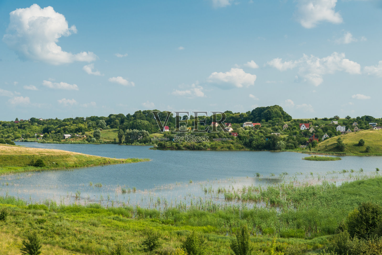 田园诗般的乡村视图照片摄影图片