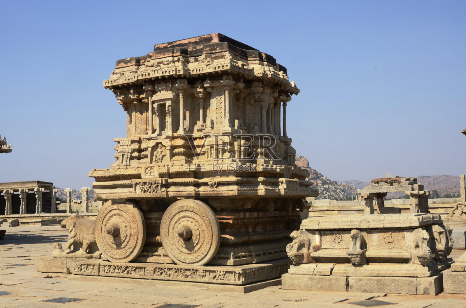 战车,11月照片摄影图片