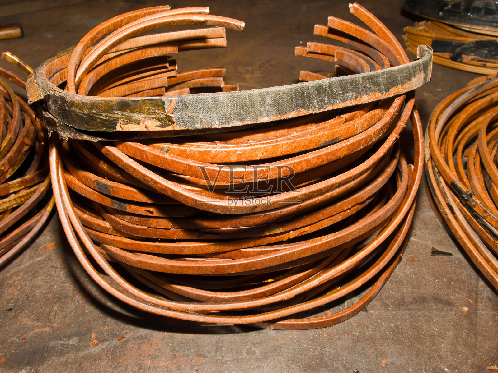 大量的铜线照片摄影图片