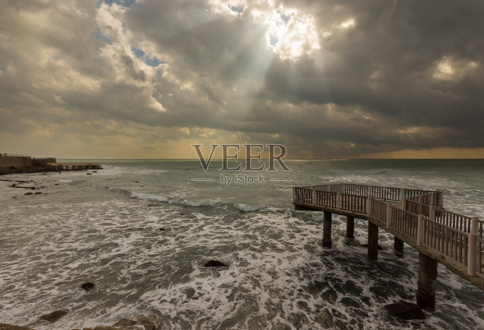 紫外线海景照片摄影图片