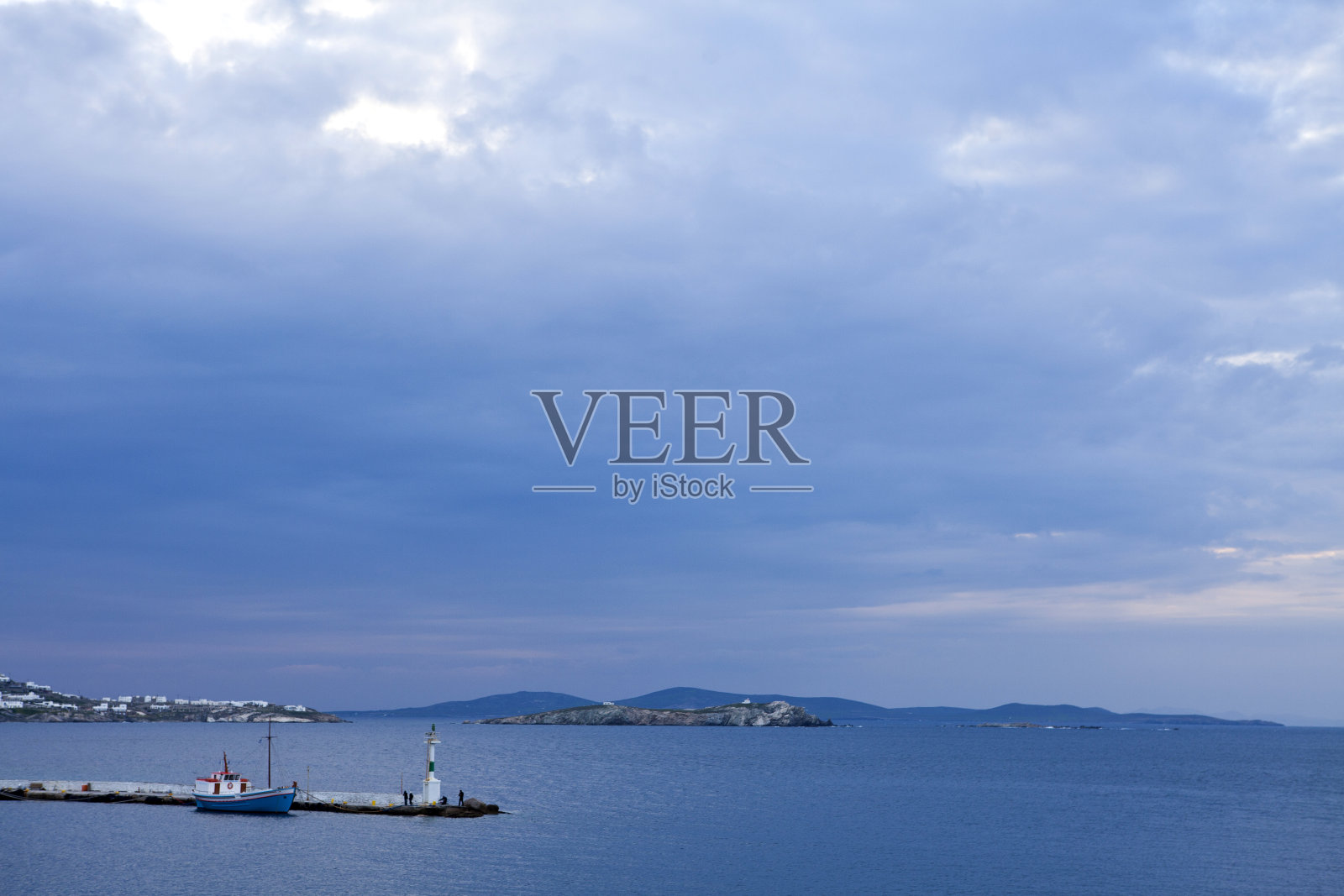 港口的渔船照片摄影图片