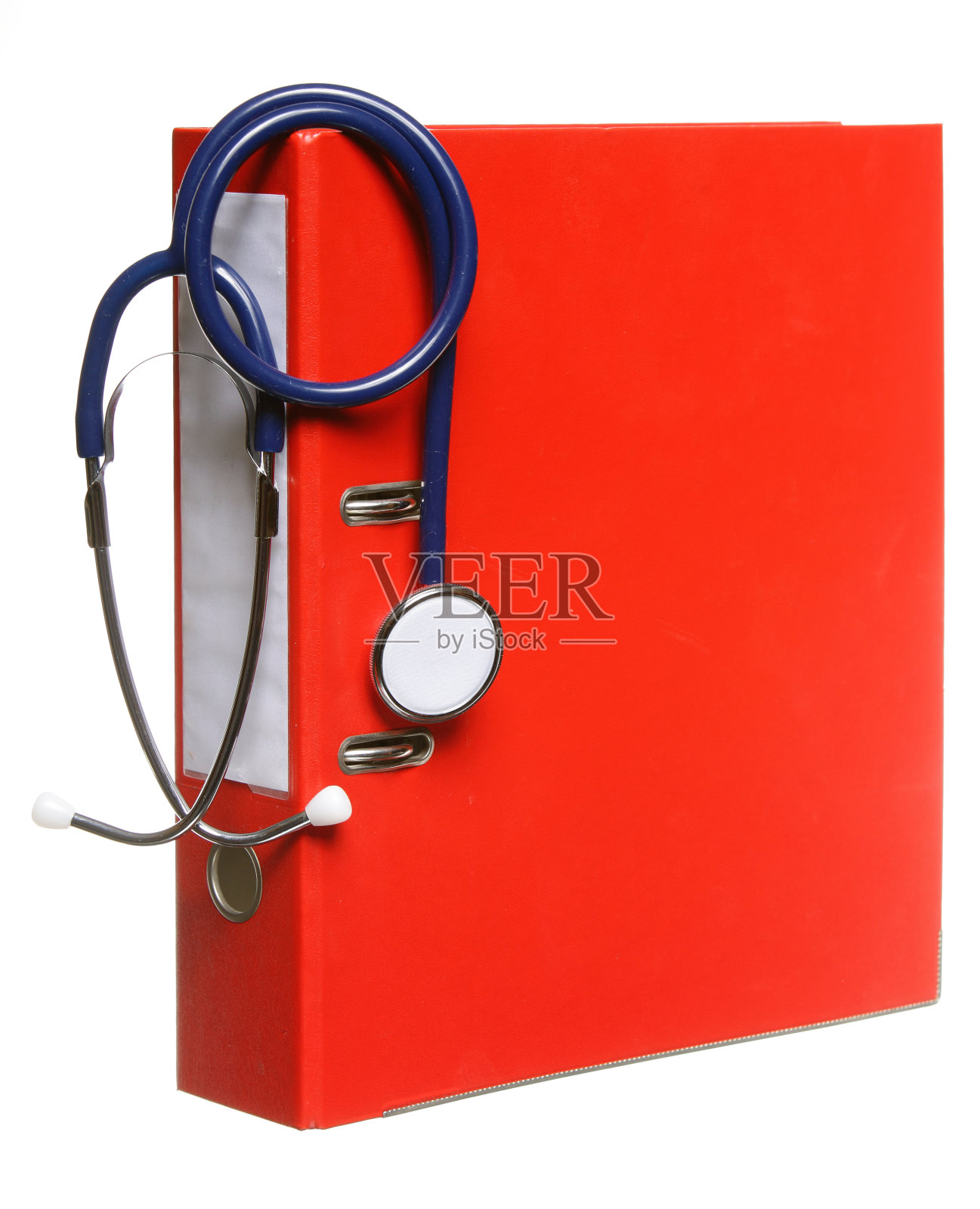白色上分离出蓝色听诊器和红色活页夹照片摄影图片