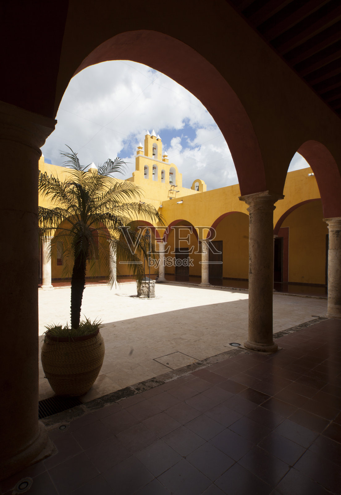 坎佩切庭院照片摄影图片