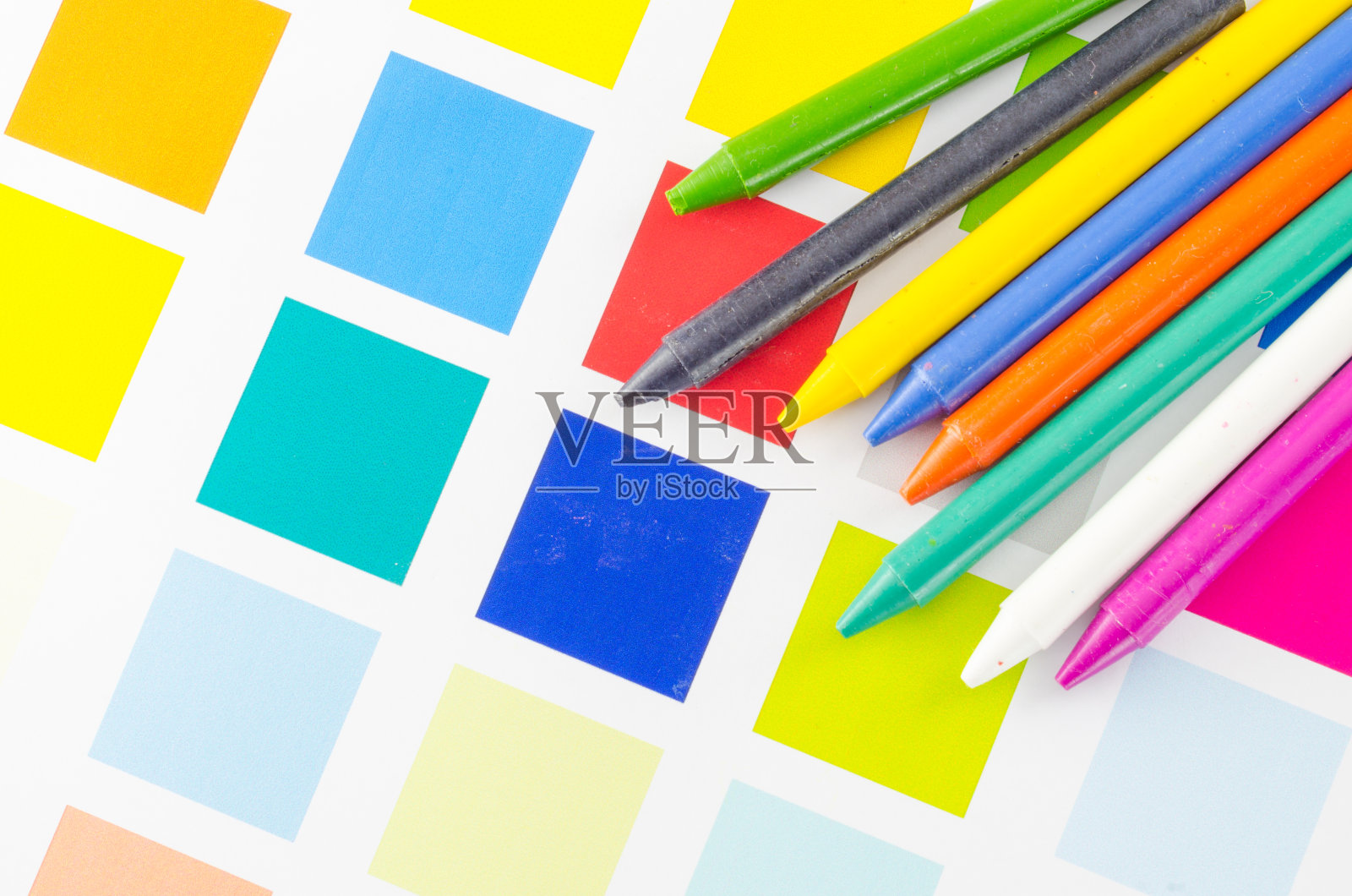 蜡笔颜色和颜色表照片摄影图片