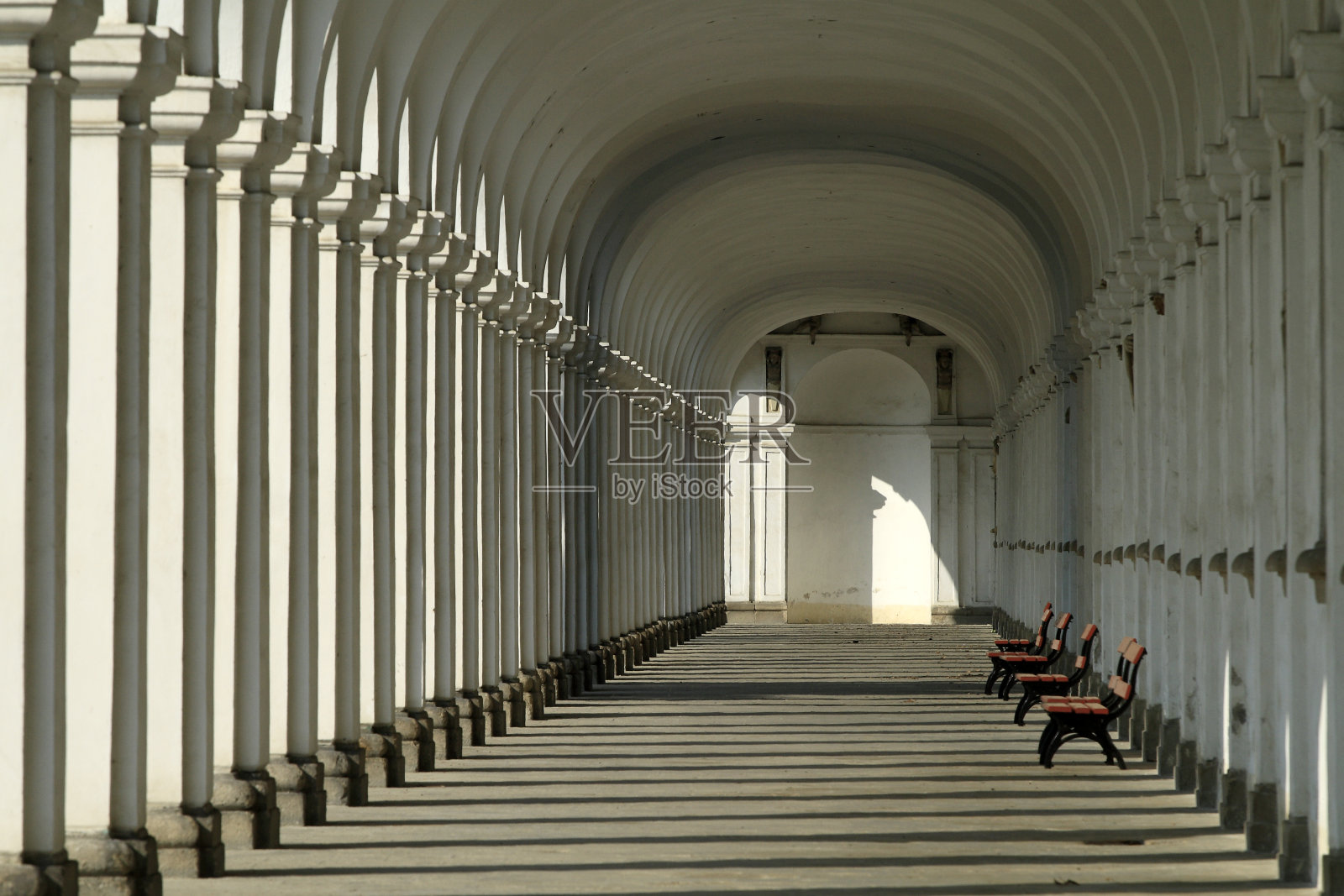 Kromeriz花园的柱廊照片摄影图片