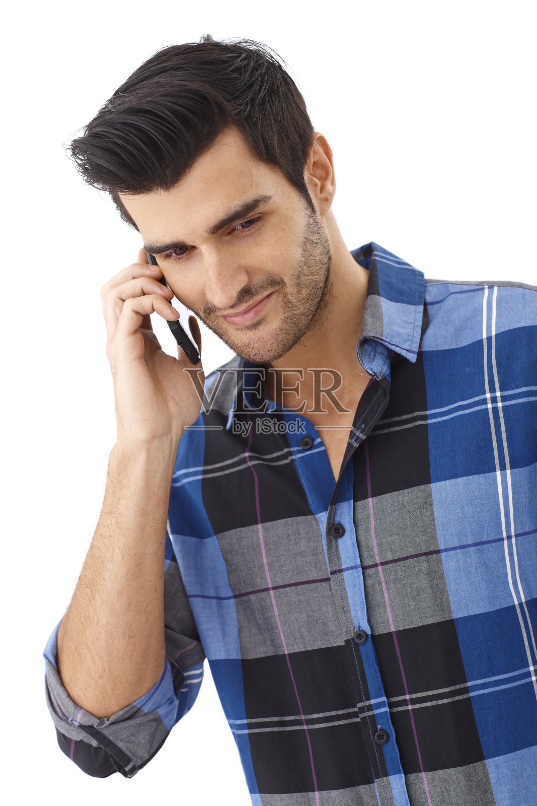 年轻人用手机聊天照片摄影图片