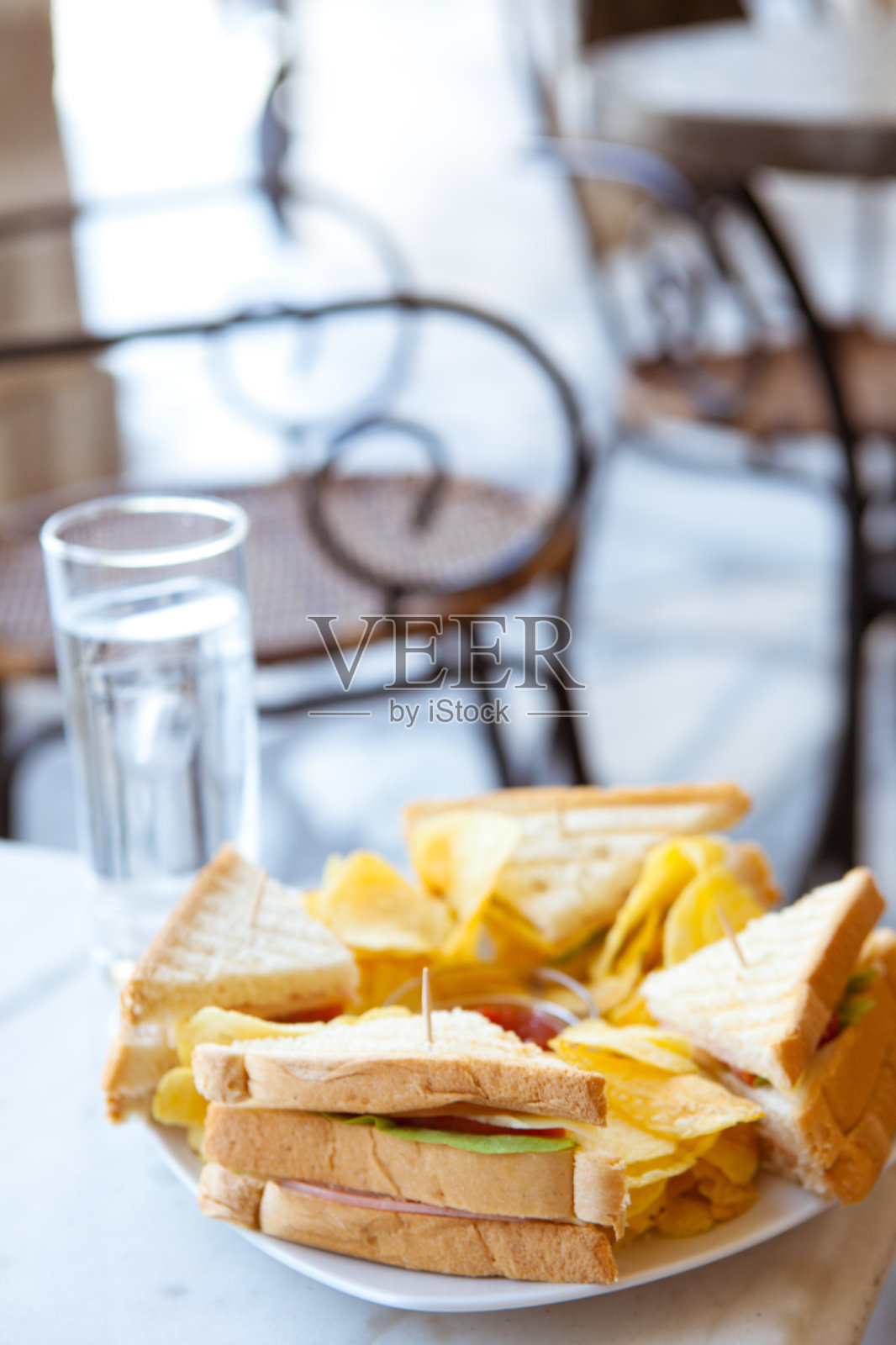 咖啡馆的俱乐部三明治照片摄影图片