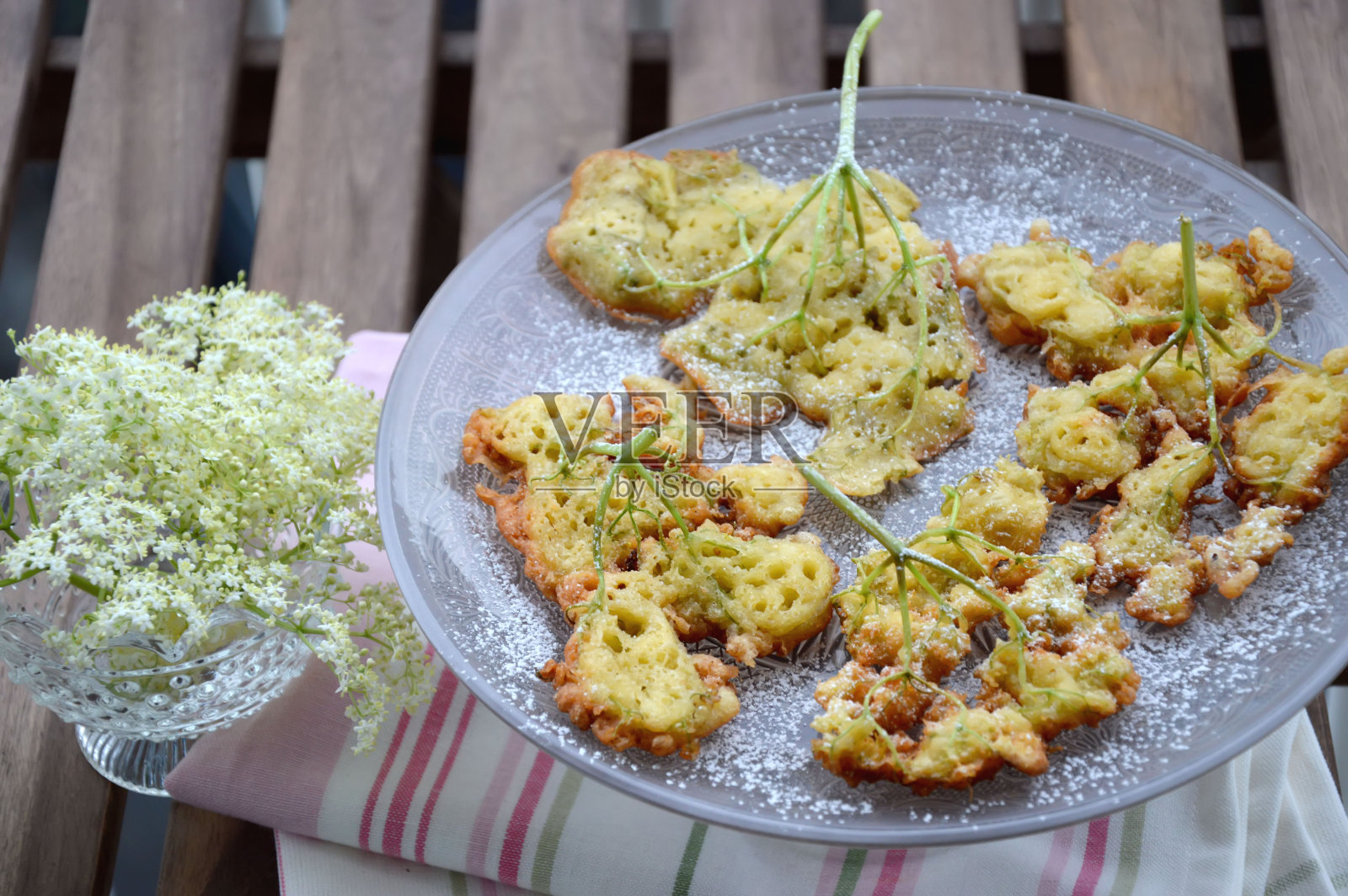 烤老花照片摄影图片