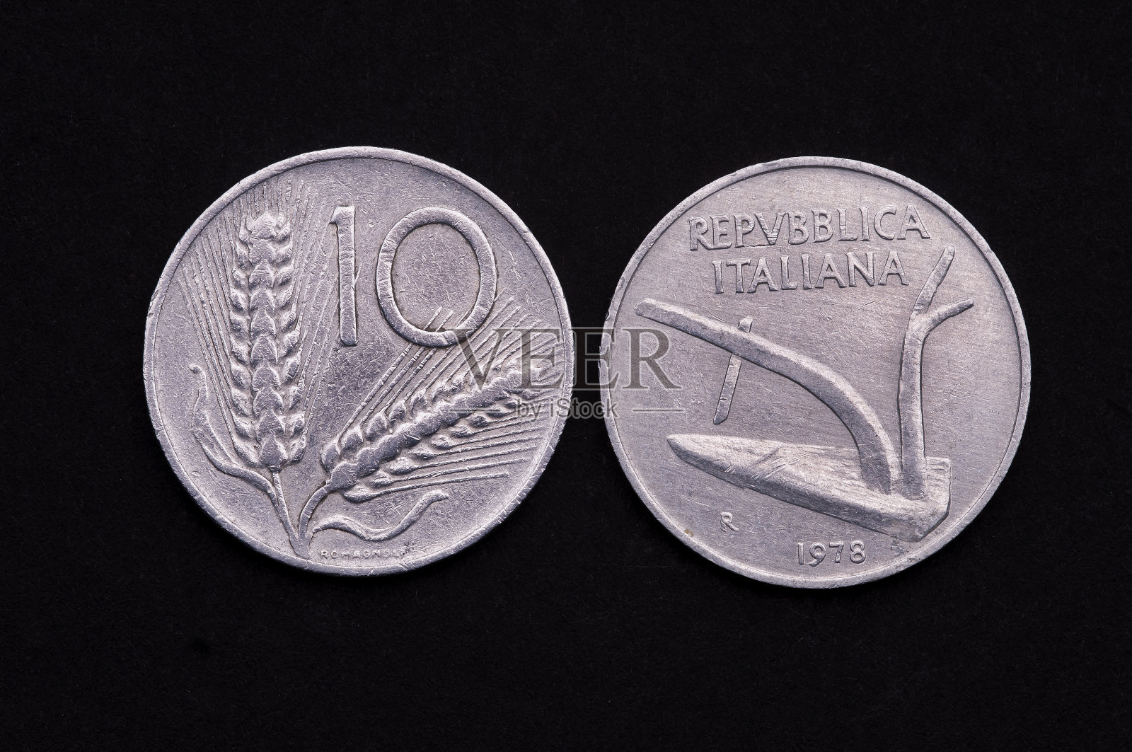 意大利的旧硬币照片摄影图片