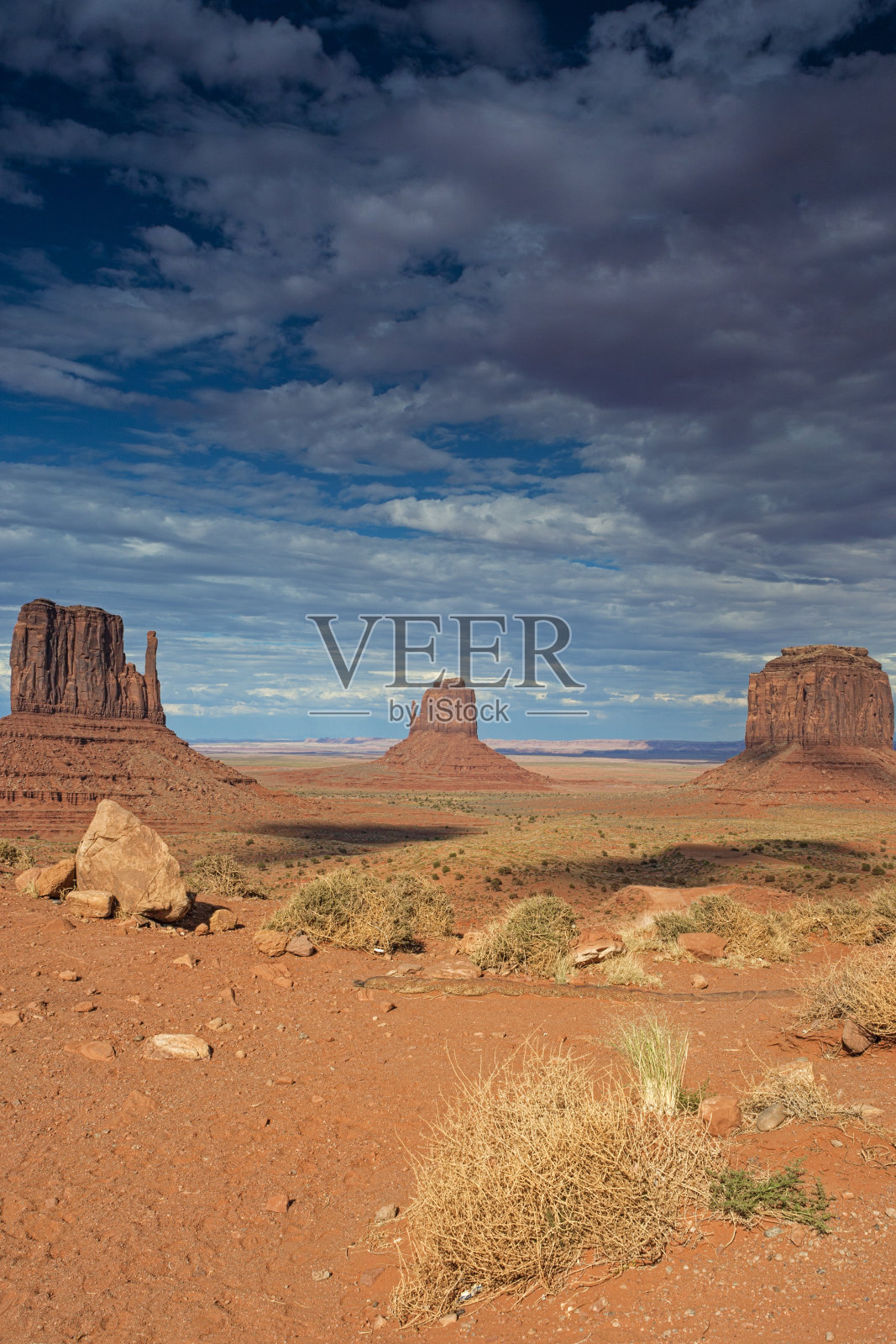 纪念碑谷非常著名和独特的山丘照片摄影图片