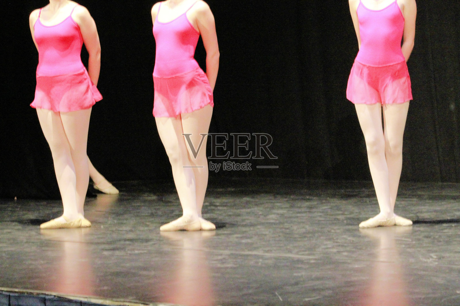 跳舞照片摄影图片