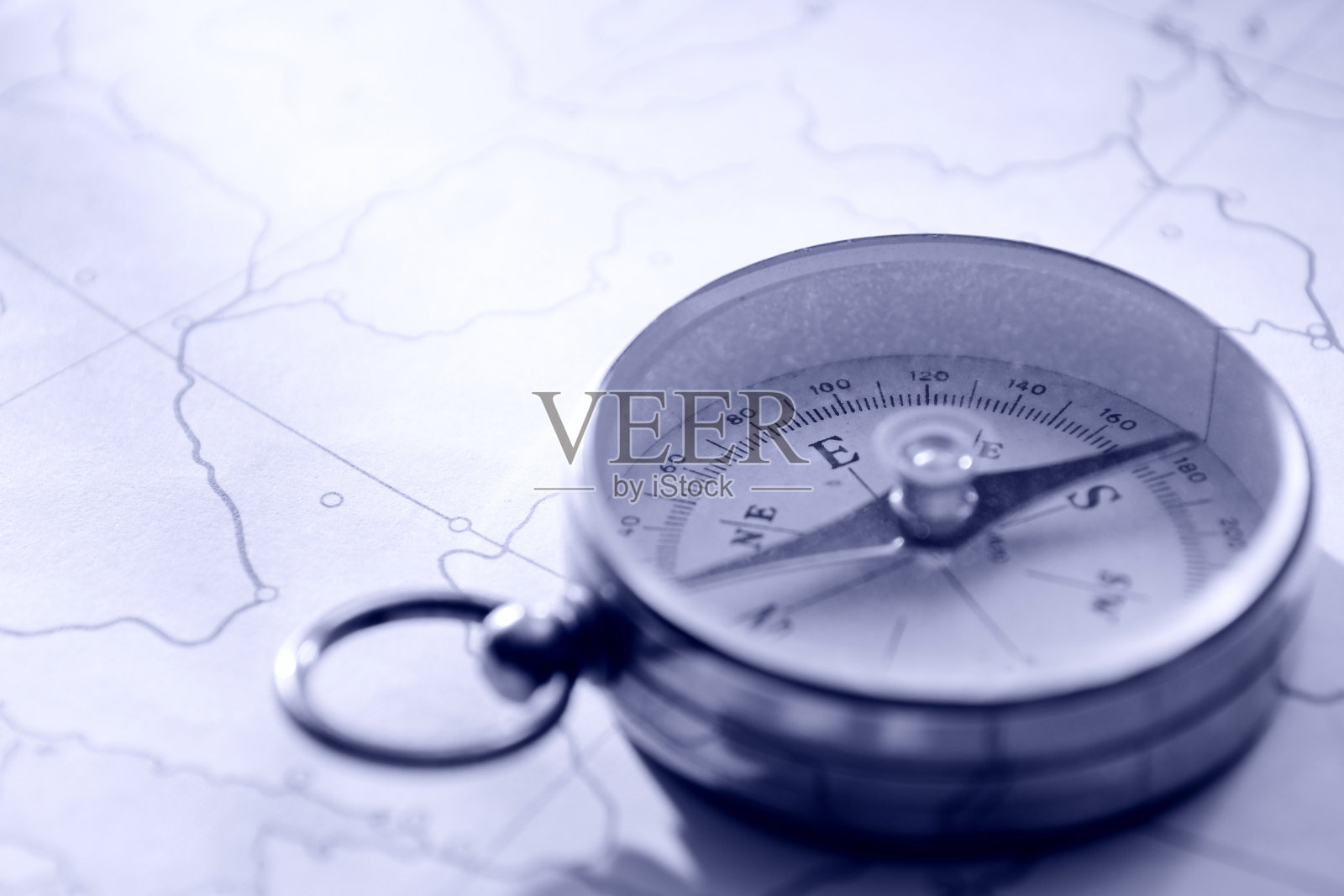 近距离的针罗盘线地图照片摄影图片