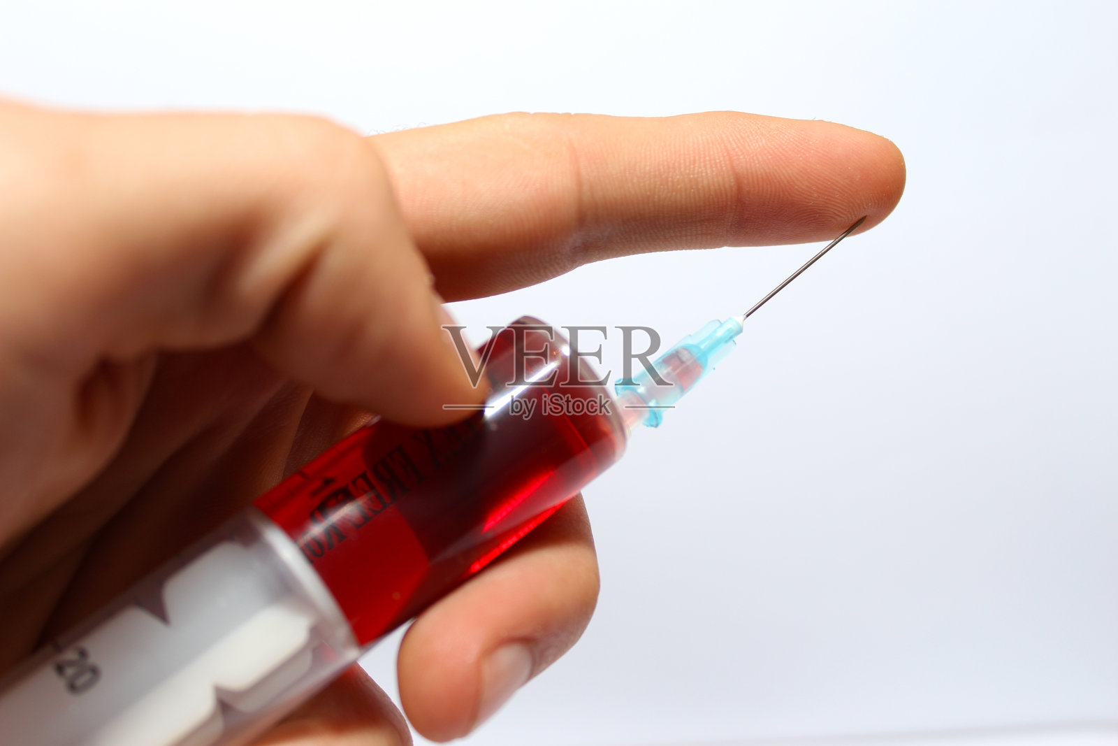 特写护士的手采集血样照片摄影图片