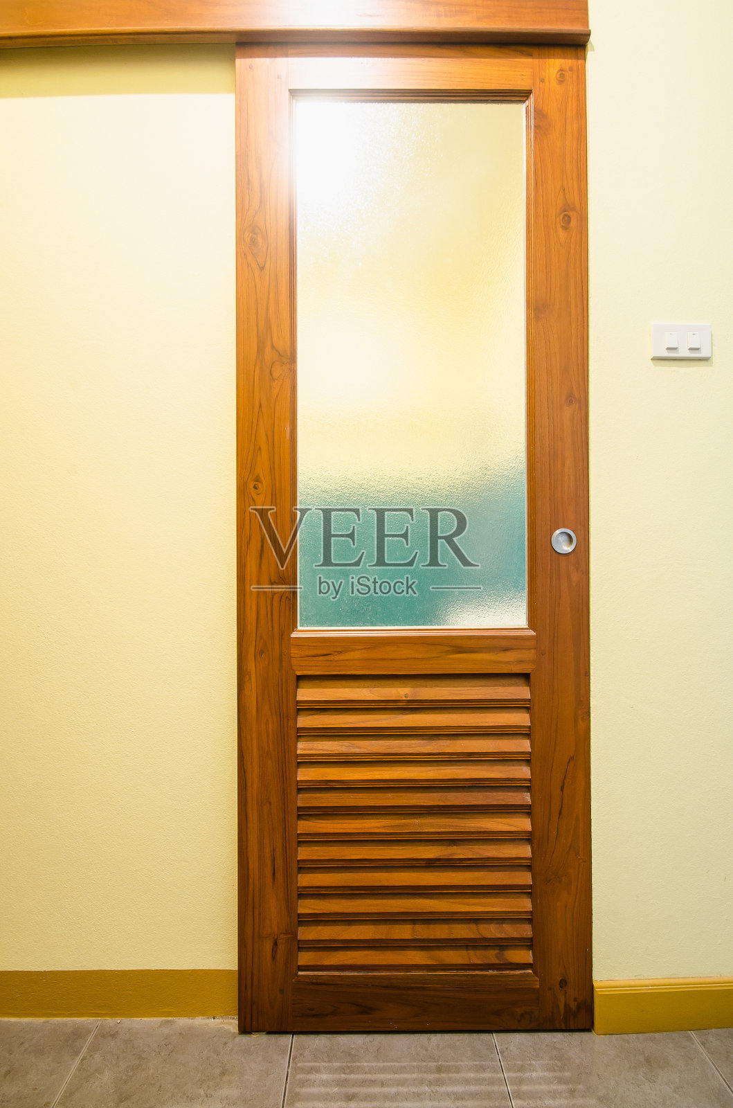 通过照片摄影图片