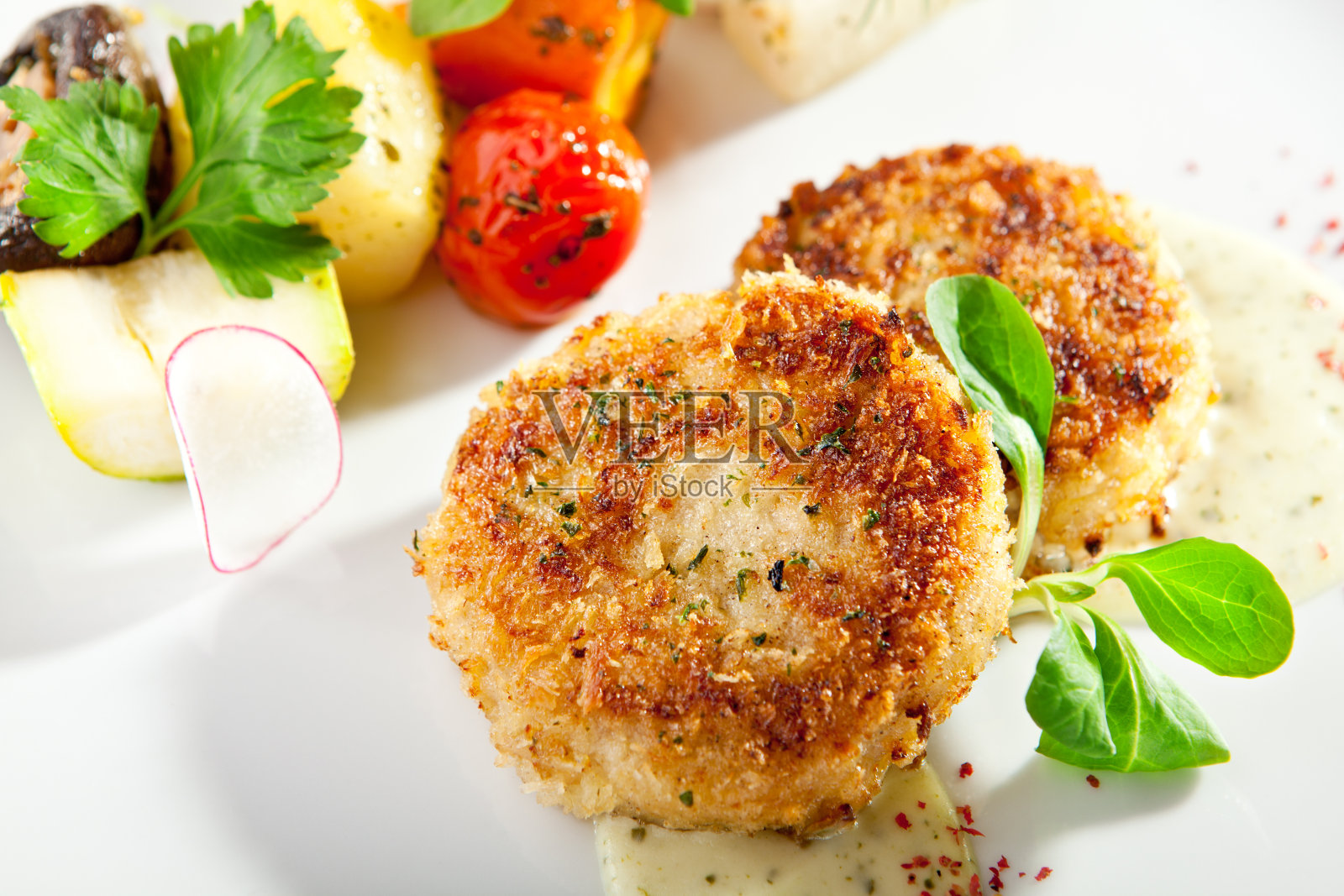 切碎的鱼肉饼照片摄影图片