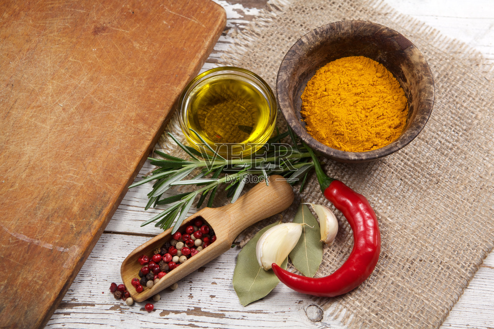 香料配砧板照片摄影图片