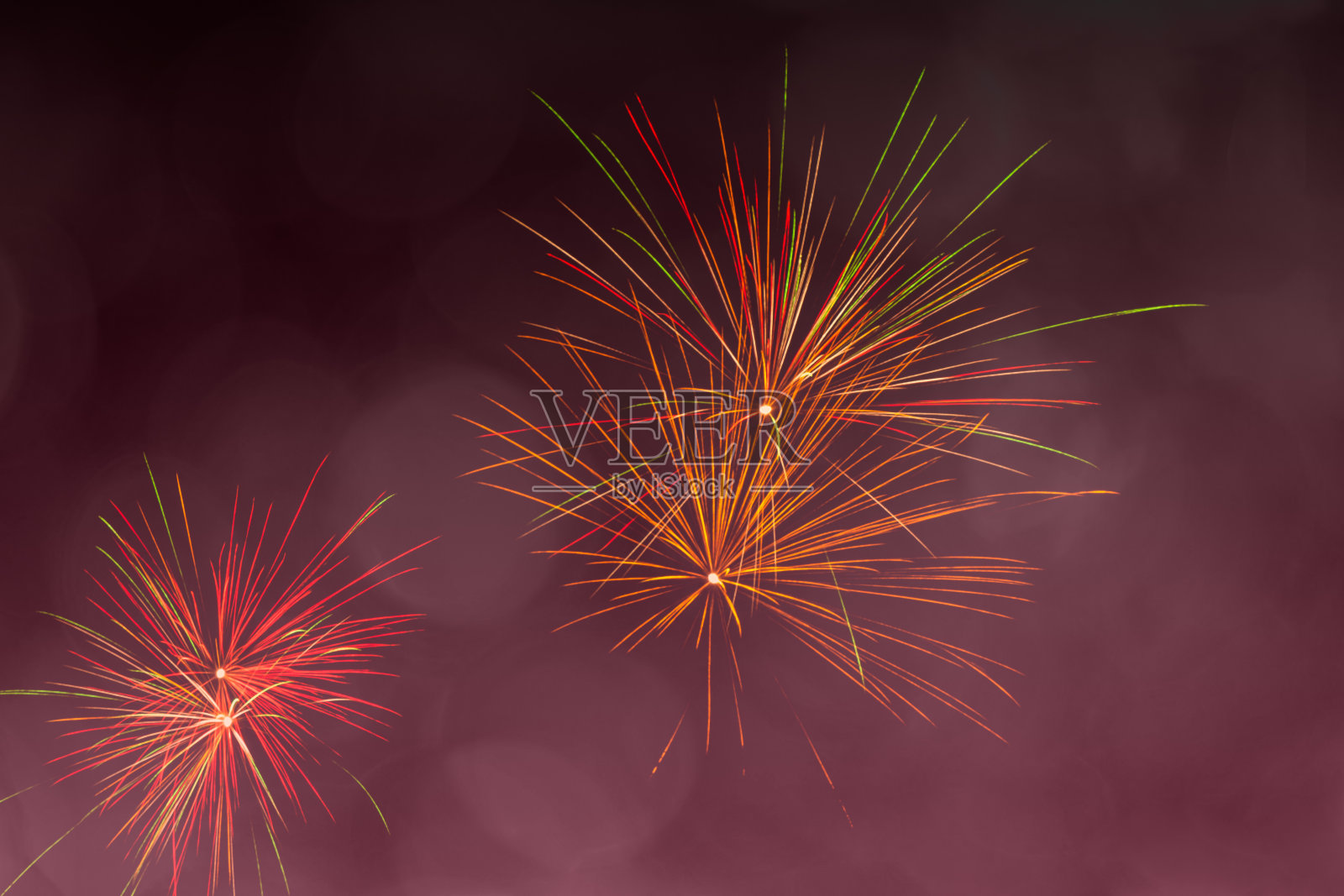 烟花在夜晚,背景照片摄影图片