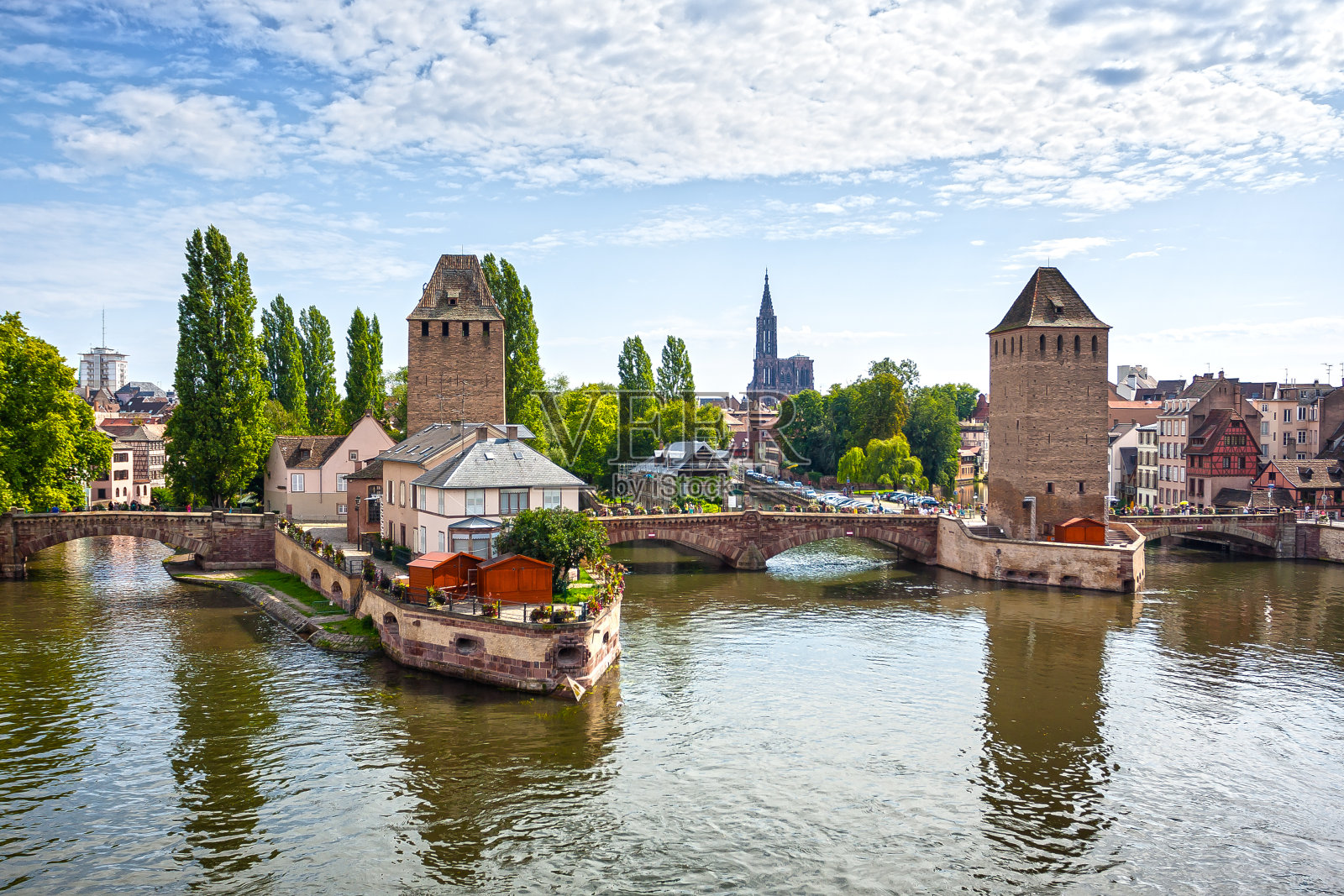 斯特拉斯堡,中世纪的库弗特桥在“小法国”照片摄影图片