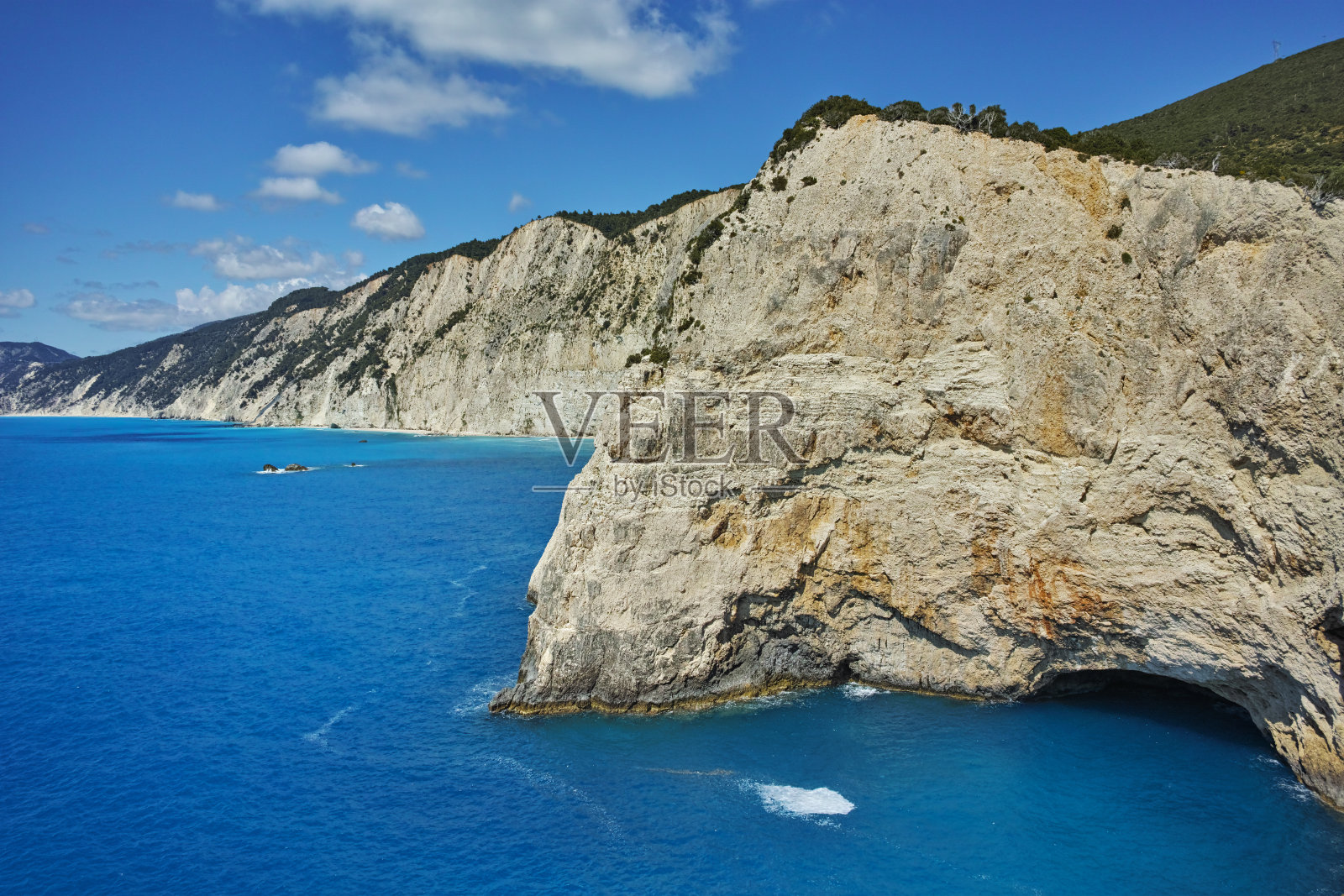 岩石靠近卡西基海滩,中尉照片摄影图片