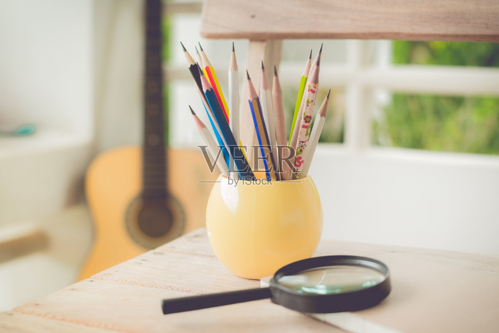 放大镜照片摄影图片