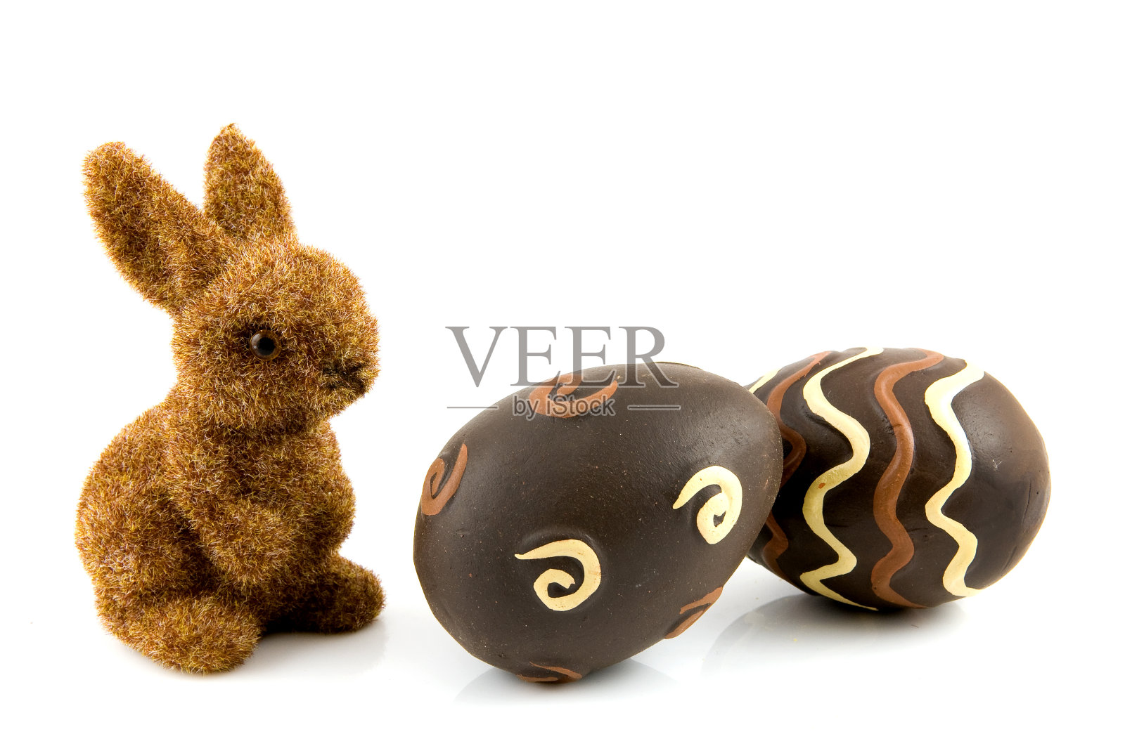 带复活节彩蛋的兔子照片摄影图片