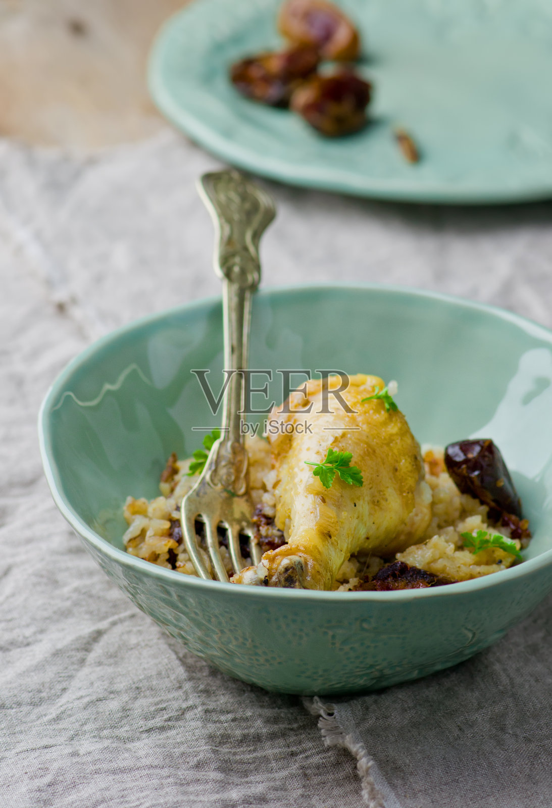 炖鸡饭照片摄影图片