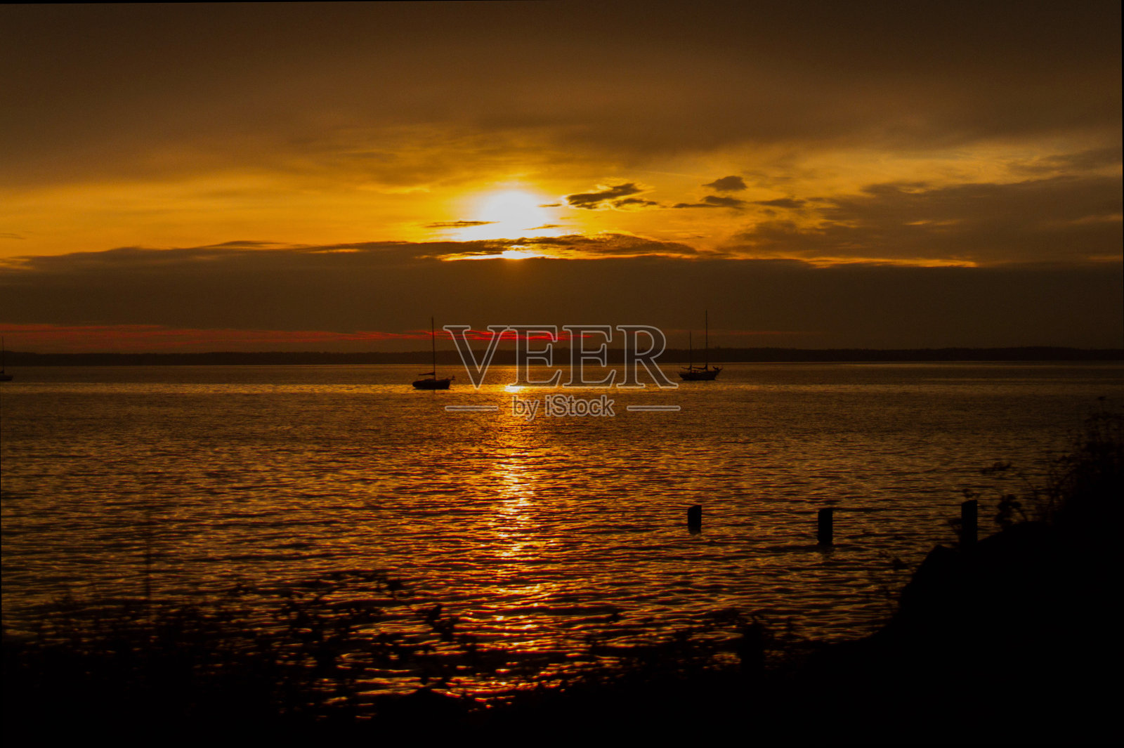 游艇和日落景观照片摄影图片