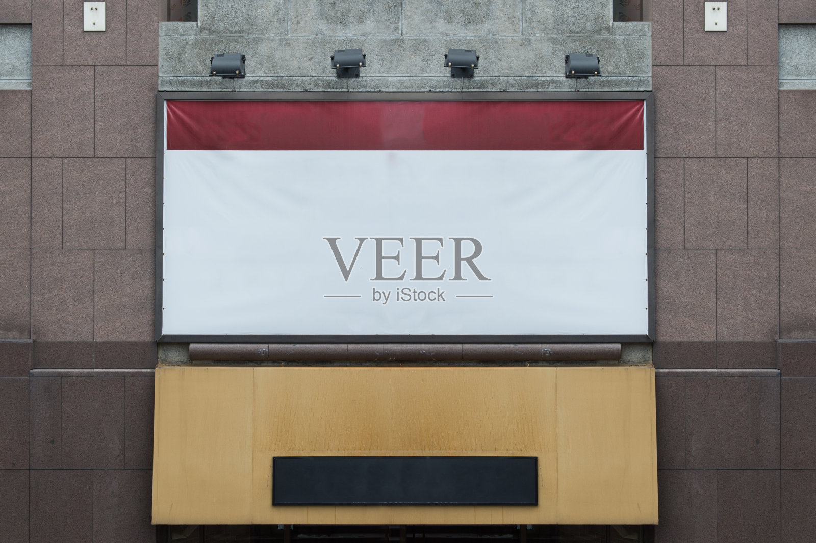 街道墙上的空白大广告牌照片摄影图片