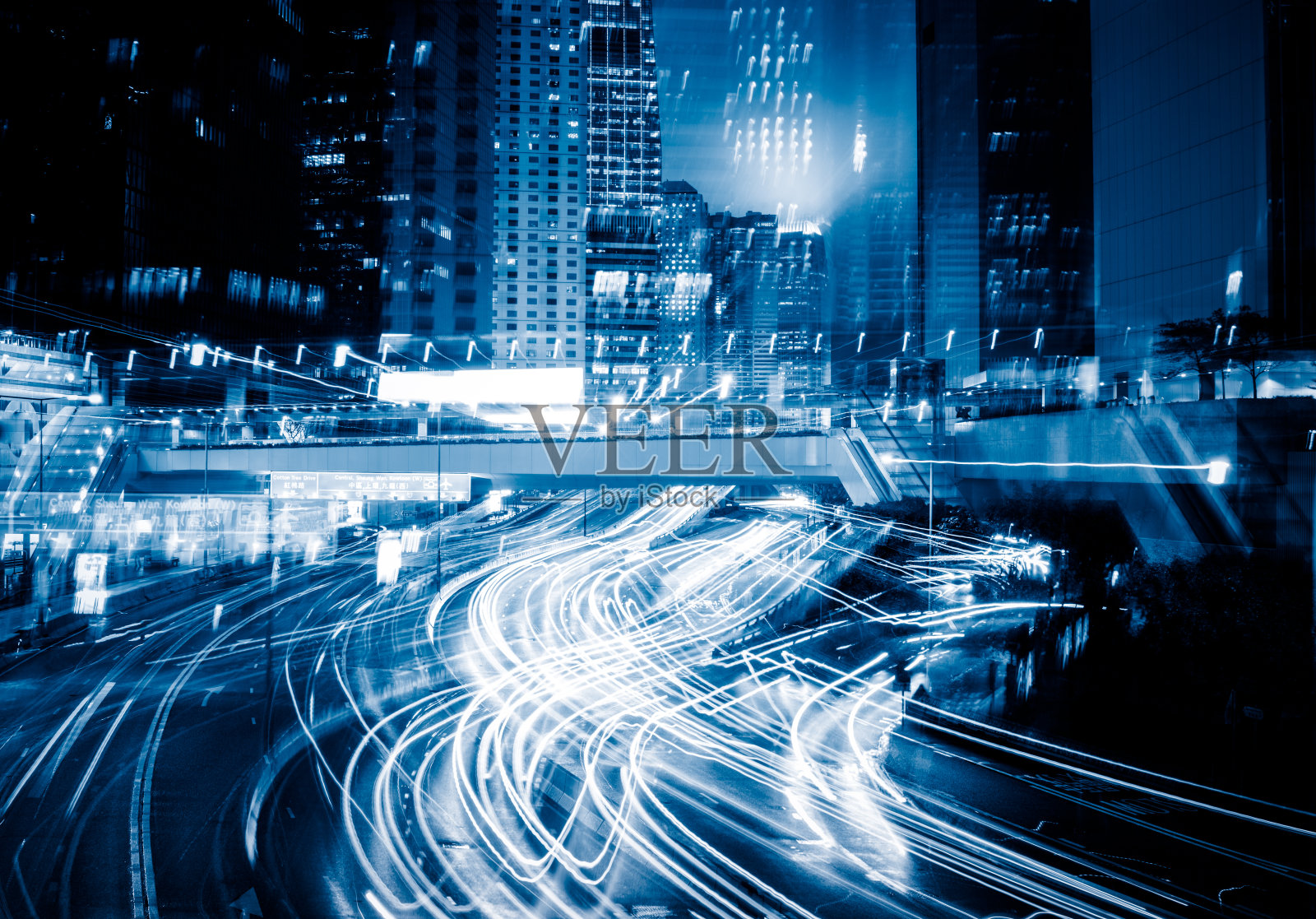 香港市中心拥挤的交通照片摄影图片