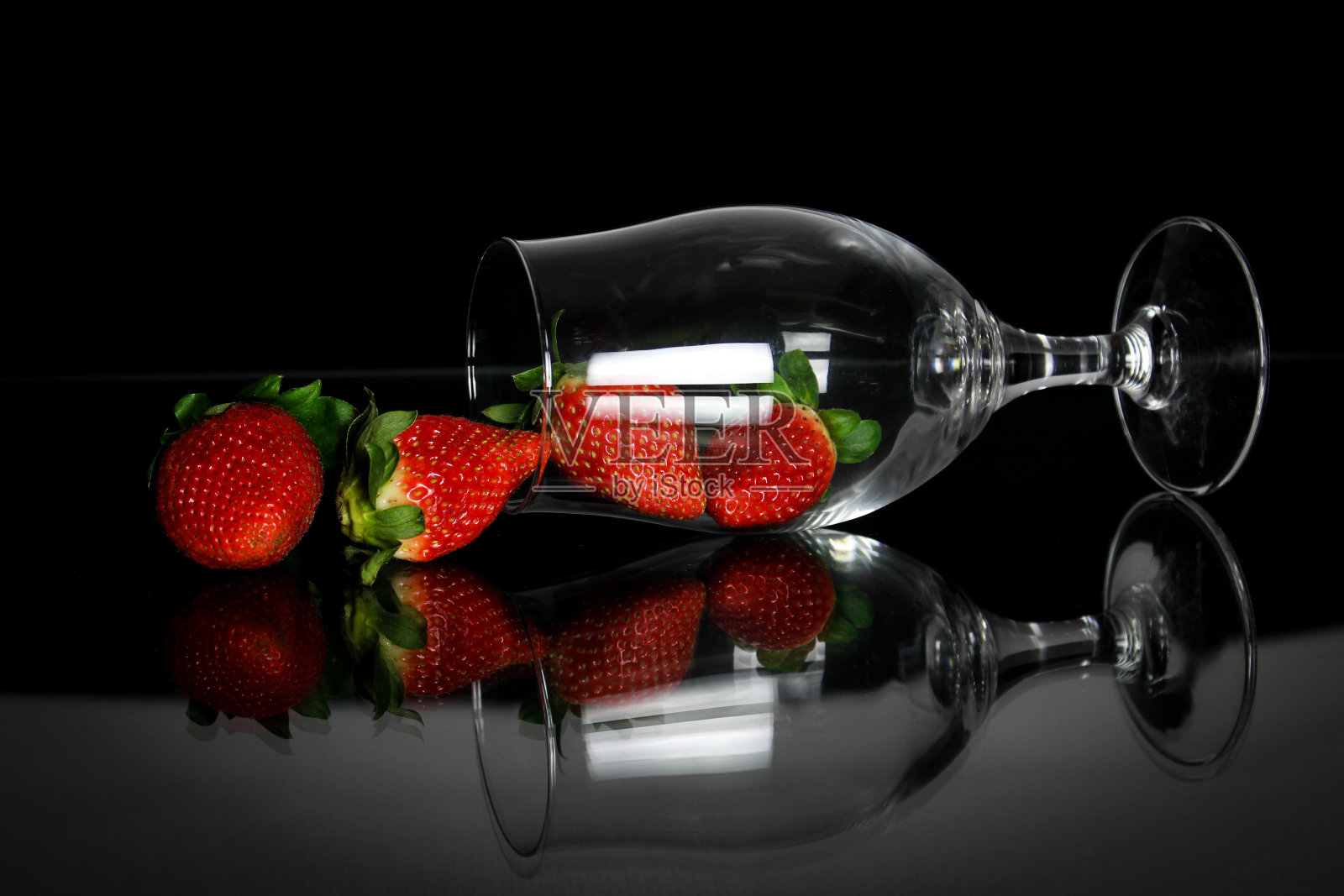 草莓照片摄影图片