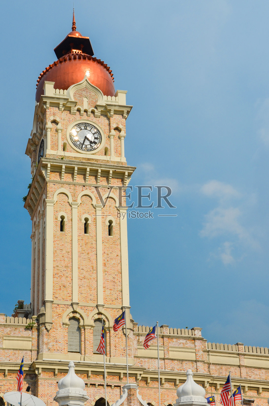 苏丹阿卜杜勒萨马德大楼的钟楼照片摄影图片