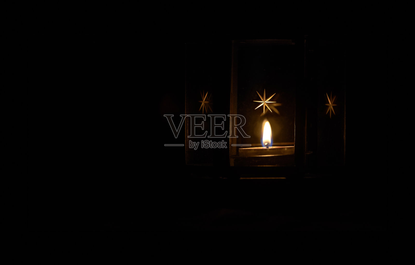 茶灯蜡烛在节日灯笼照片摄影图片