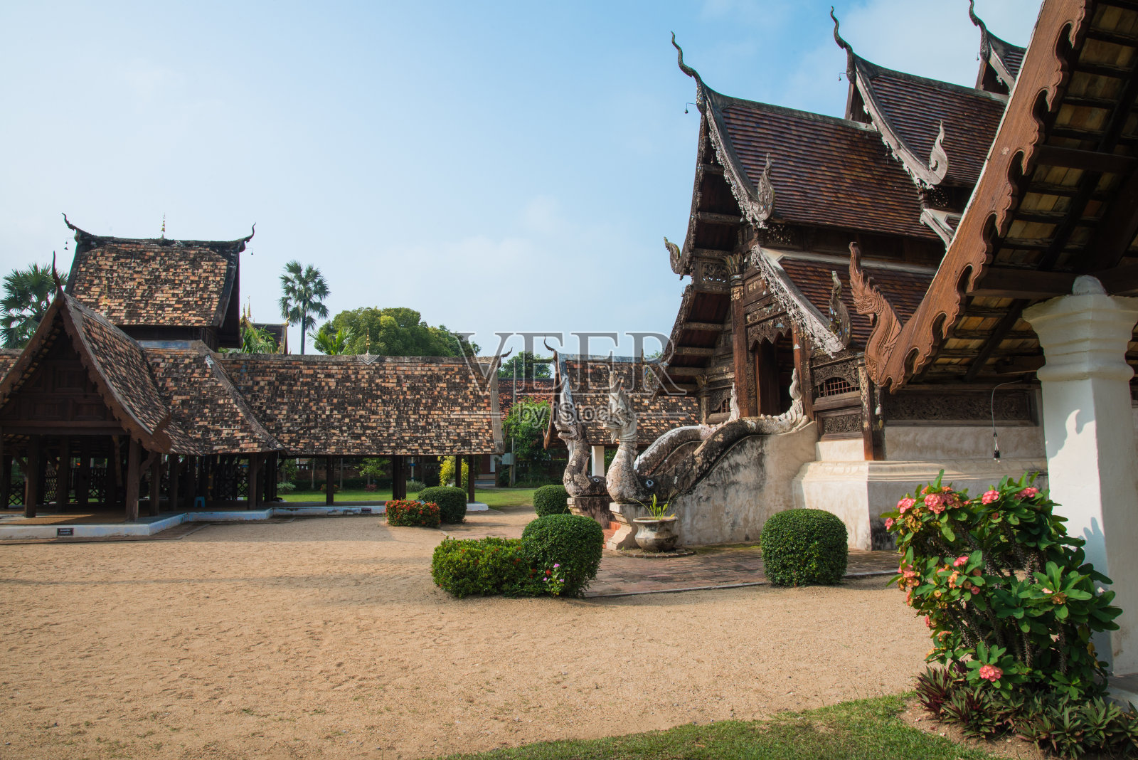 泰国清迈的寺庙。照片摄影图片