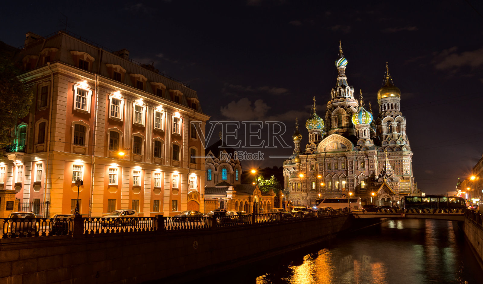 圣彼得堡的血祭救世主教堂照片摄影图片